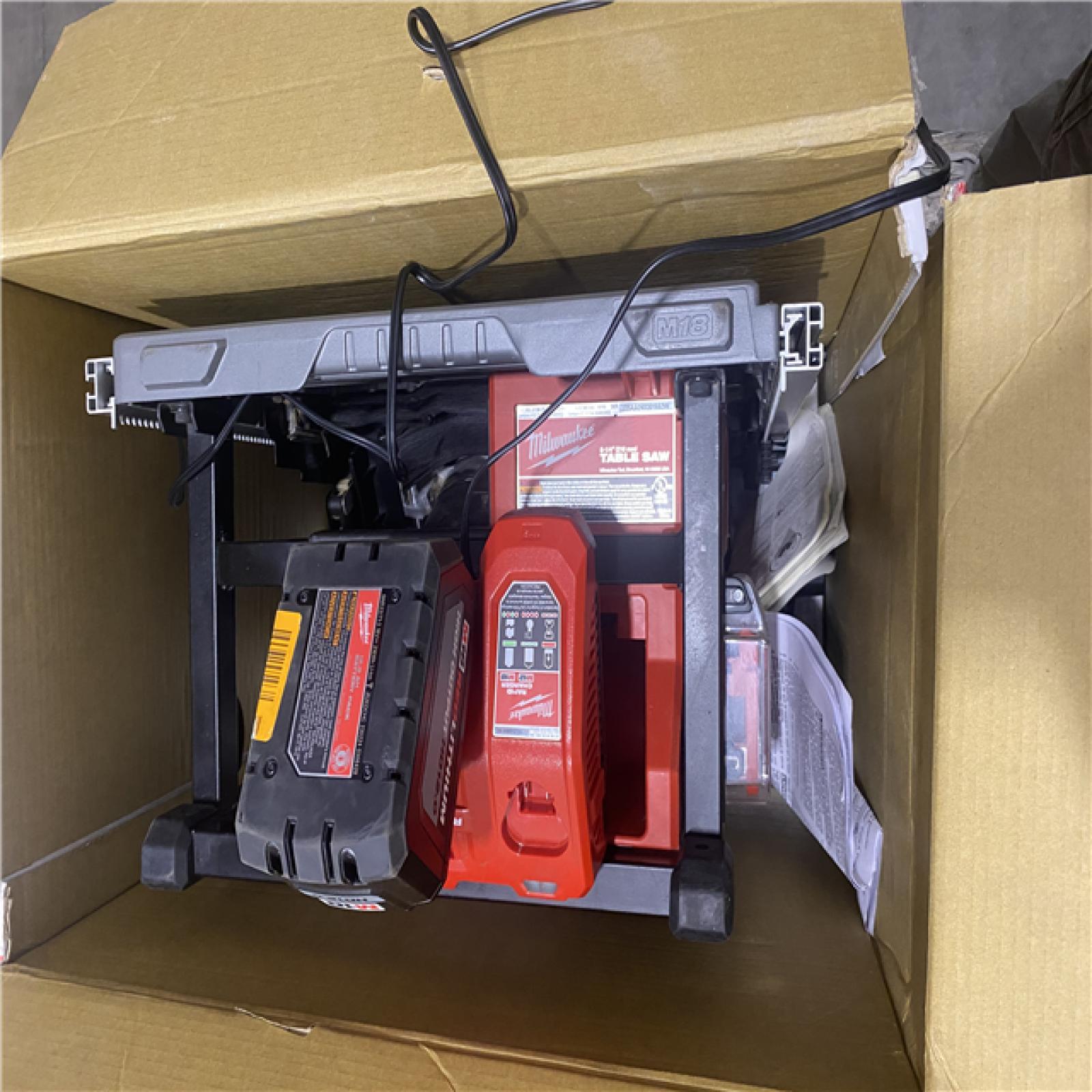 As-Is- Milwaukee M18 FUEL ONE-KEY 18- Volt Lithium-Ion Brushless Cordless 8-1/4 in. Table Saw Kit W/(1) 12.0Ah Battery & Rapid Charger