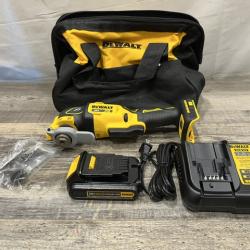 AS-IS DEWALT 20V MAX XR Cordless Brushless 3-Speed Oscillating Multi Tool Kit
