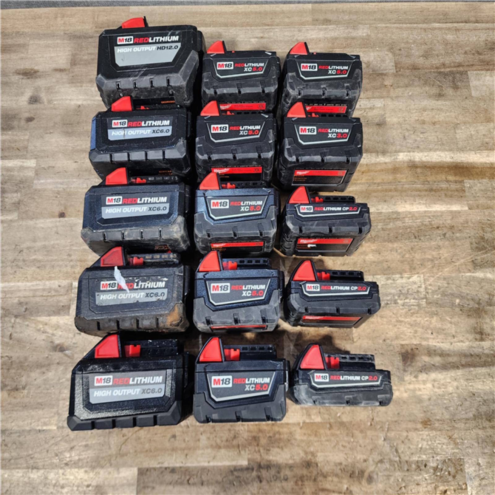 HOUSTON LOCATION - AS-IS MILWAUKEE BATTERY PACK QTY - 15