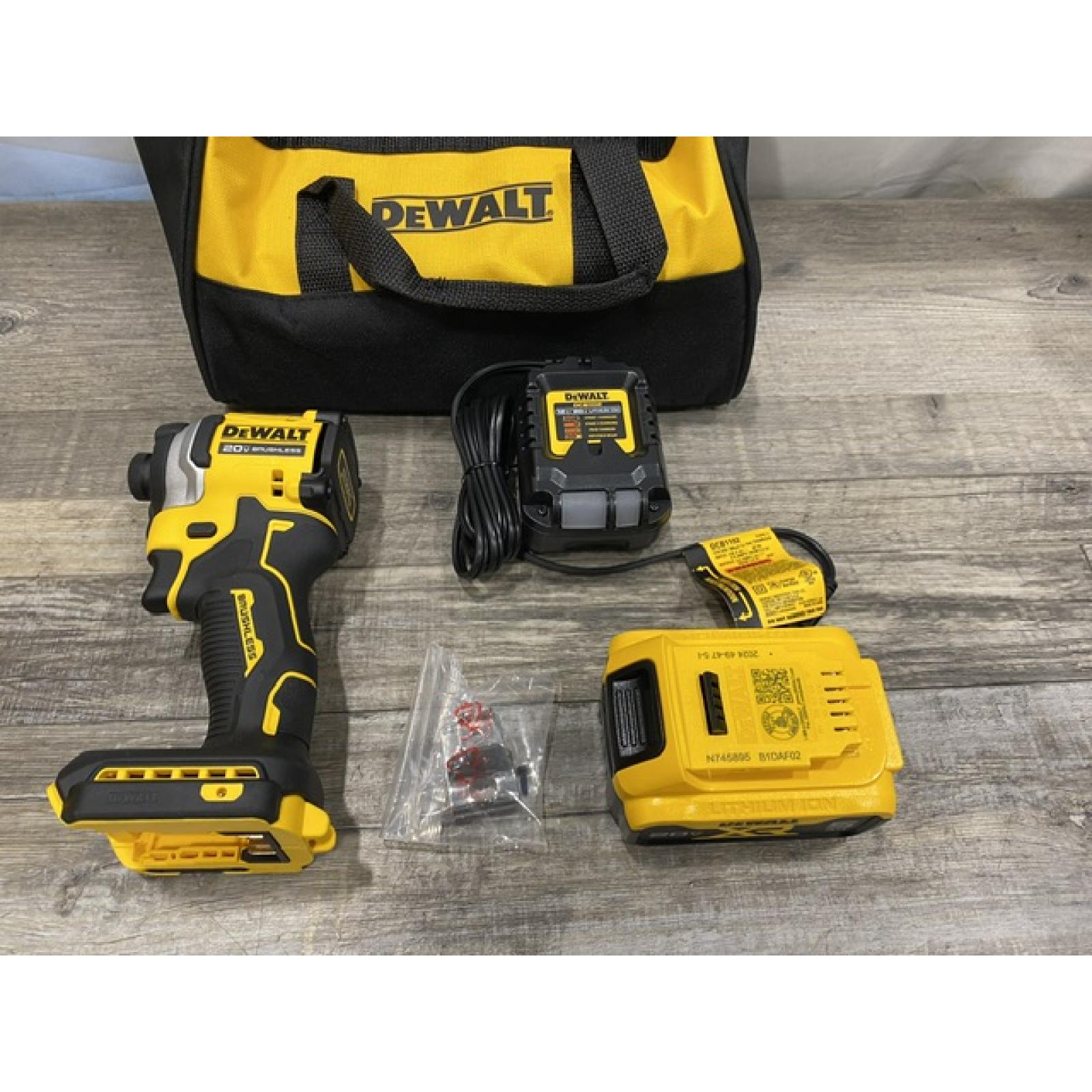 AS-IS DEWALT ATOMIC 20V MAX Lithium-Ion Cordless 1/4 in. Brushless Impact Driver Kit