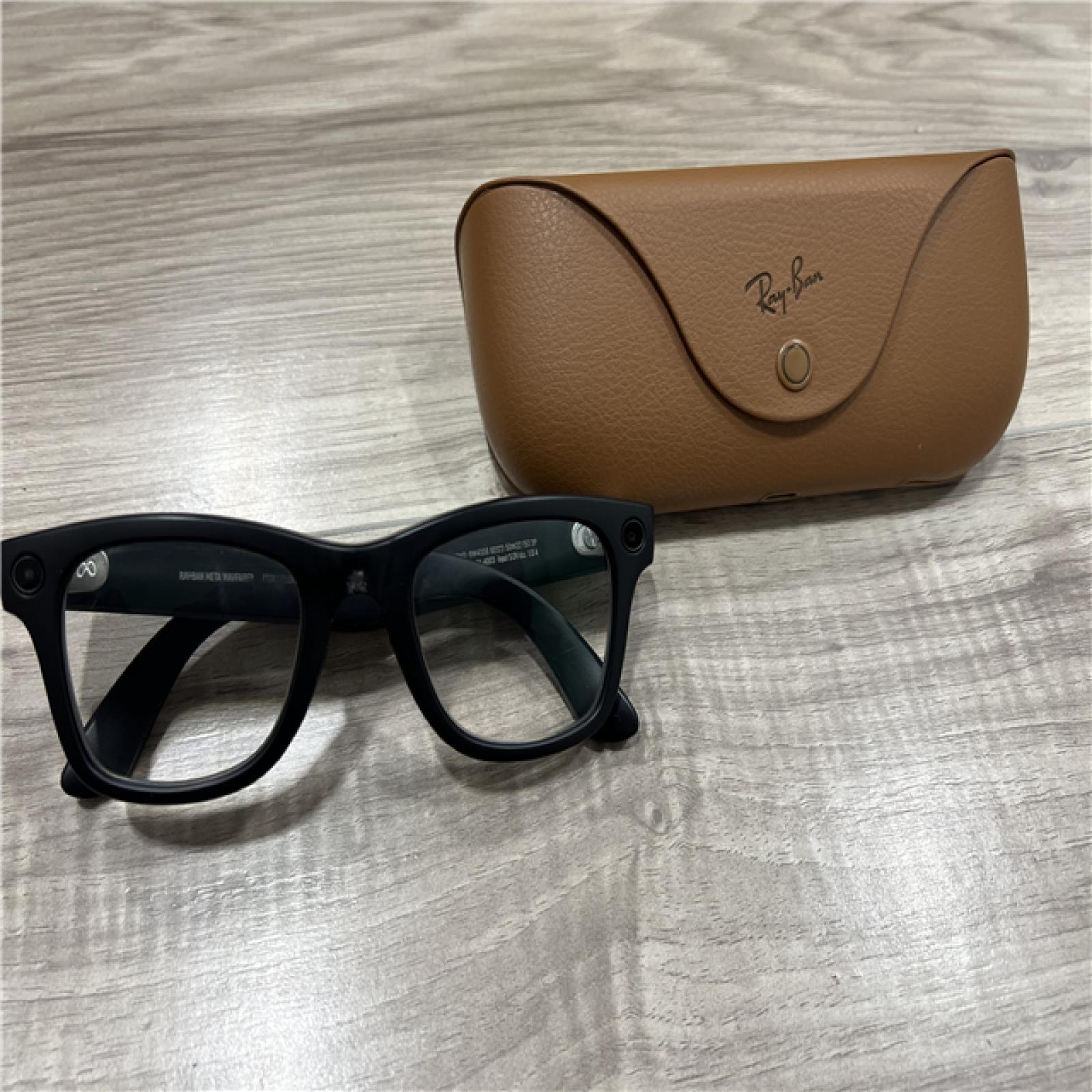 AS-IS Ray-Ban Meta Wayfarer RW4006 - Rectangle Square Black