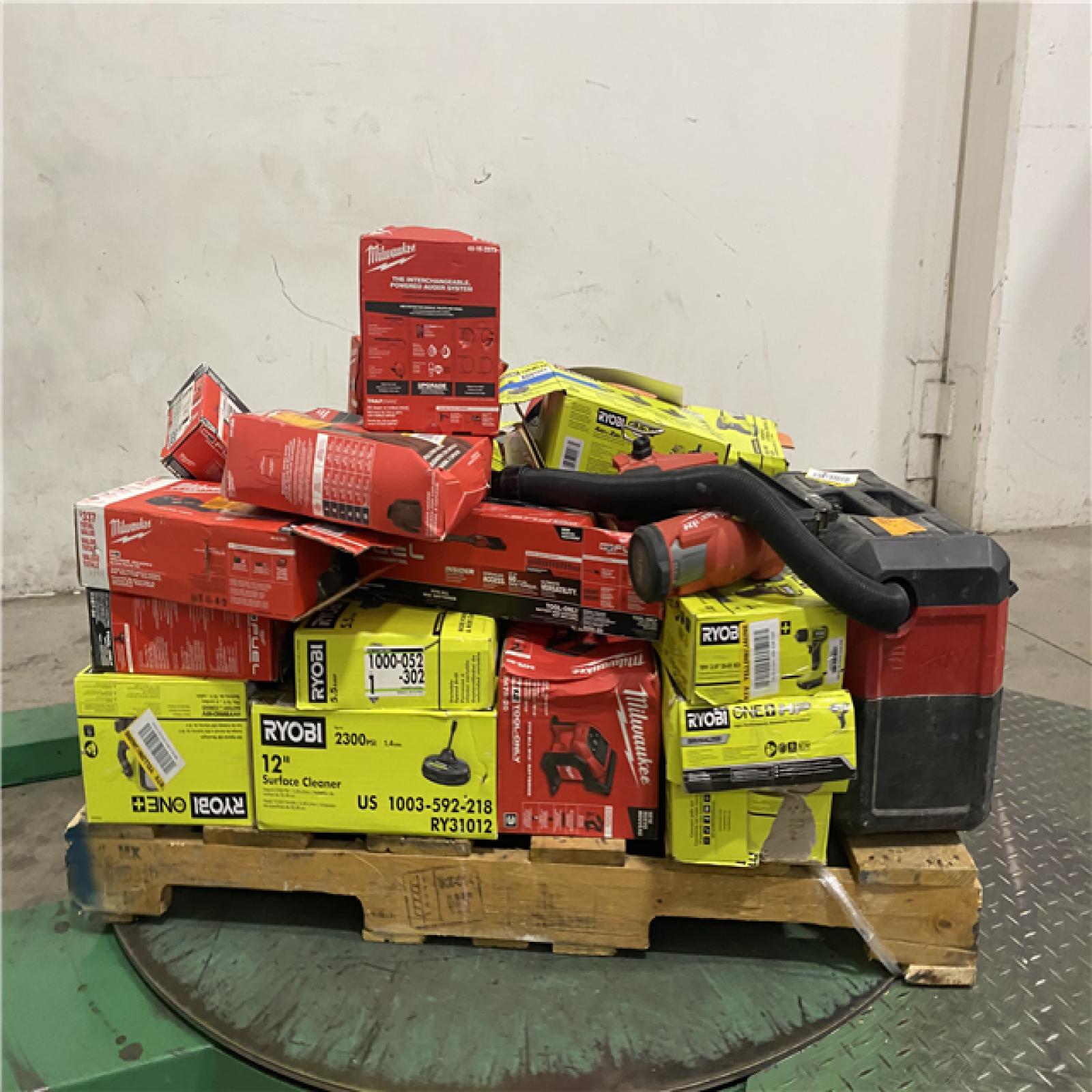 Dallas Location - As-Is Tool Pallet