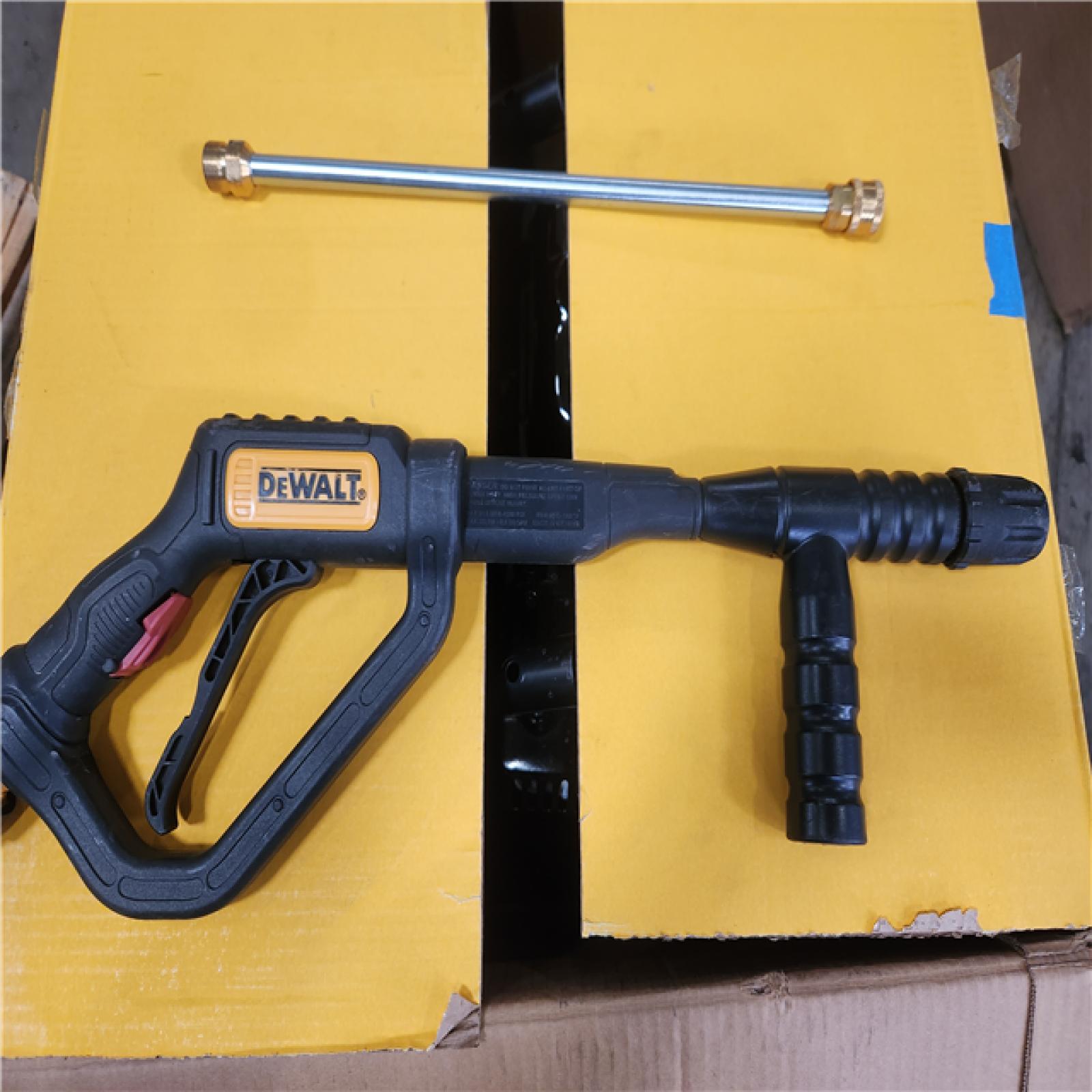 Phoenix LIKE NEW DEWALT 3600 PSI 2.5 GPM Gas Pressure Washer with Honda GX200 Engine  Heavy-Duty Commercial Cold Water Power Cleaner (No HOSE)