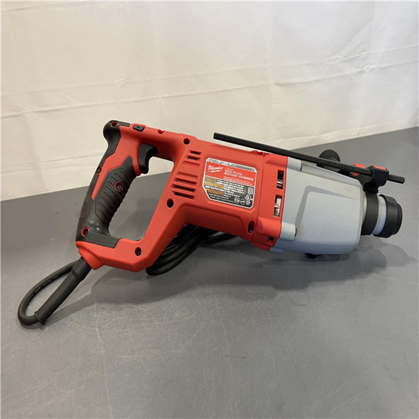 AS-IS - Milwaukee 1 in. SDS Plus D-Handle Rotary Handle w/ Case