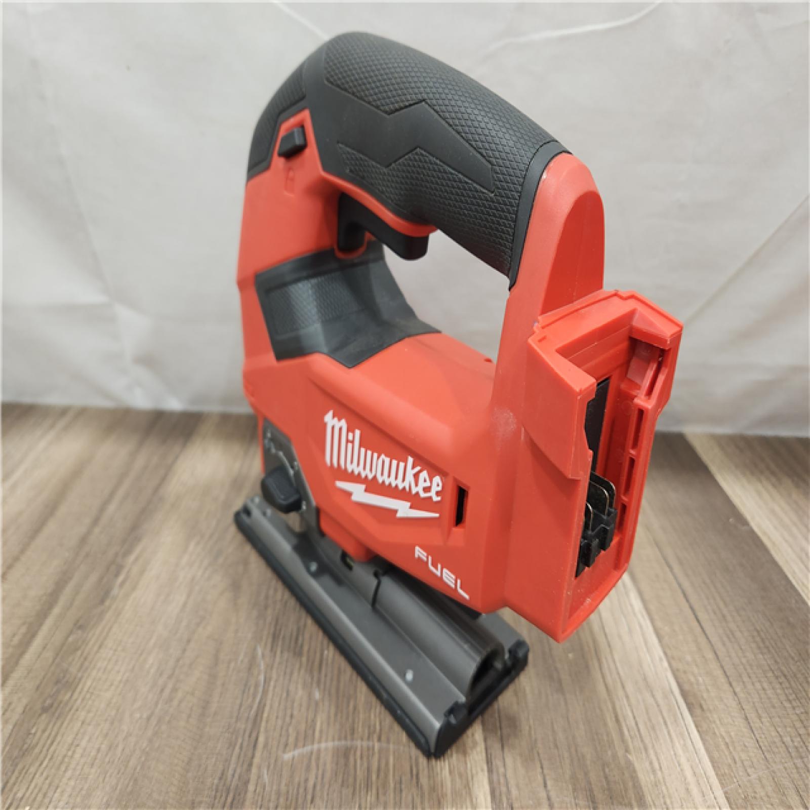 AS-IS- Milwaukee M18 FUEL 18V Lithium-Ion Brushless Cordless Jig Saw (Tool-Only)