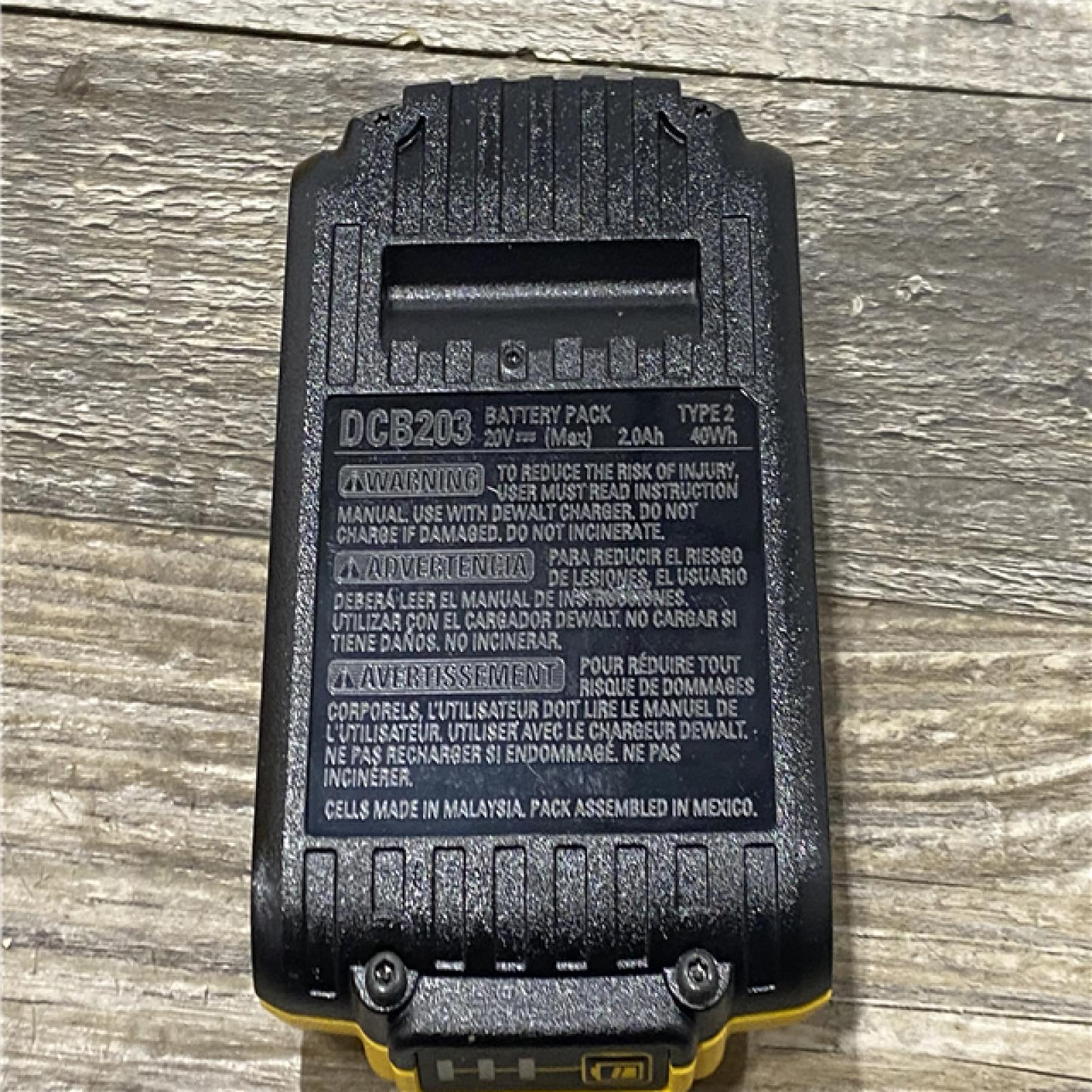 AS-IS DEWALT Atomic 20V Max Lithium-Ion Brushless Cordless Compact 1/4 in. Impact Driver Kit