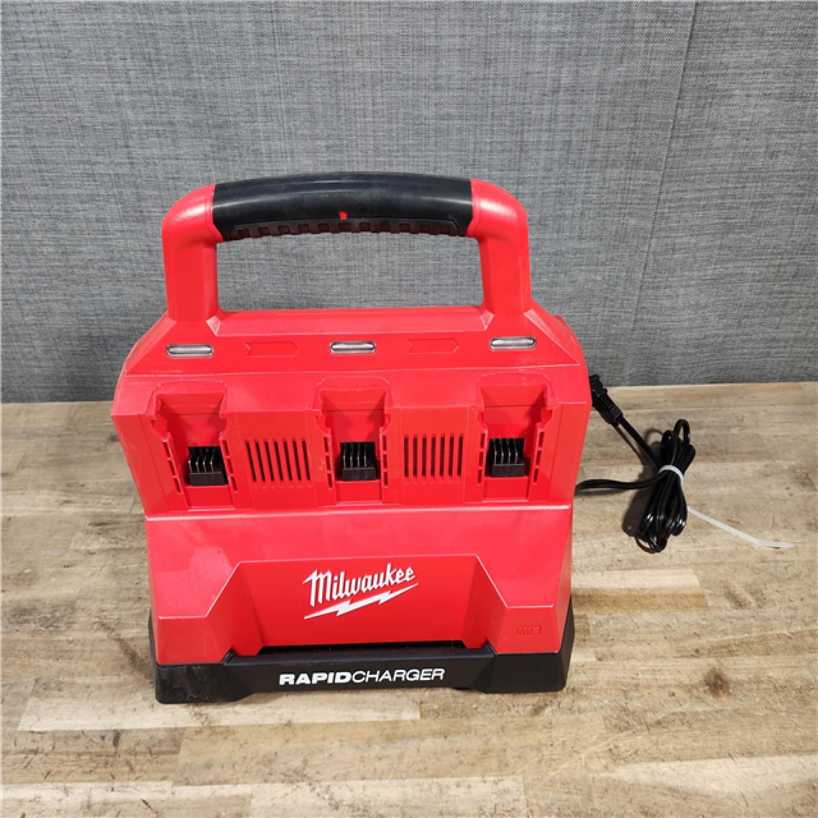 HOUSTON LOCATION - AS-IS Milwaukee M18 Packout Six Bay Rapid Charger