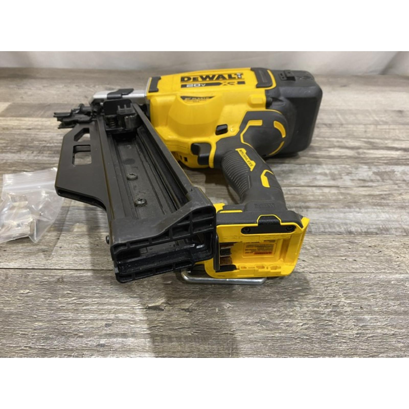AS-IS DEWALT 20-Volt 21° Cordless Framing Nailer (Tool-Only)