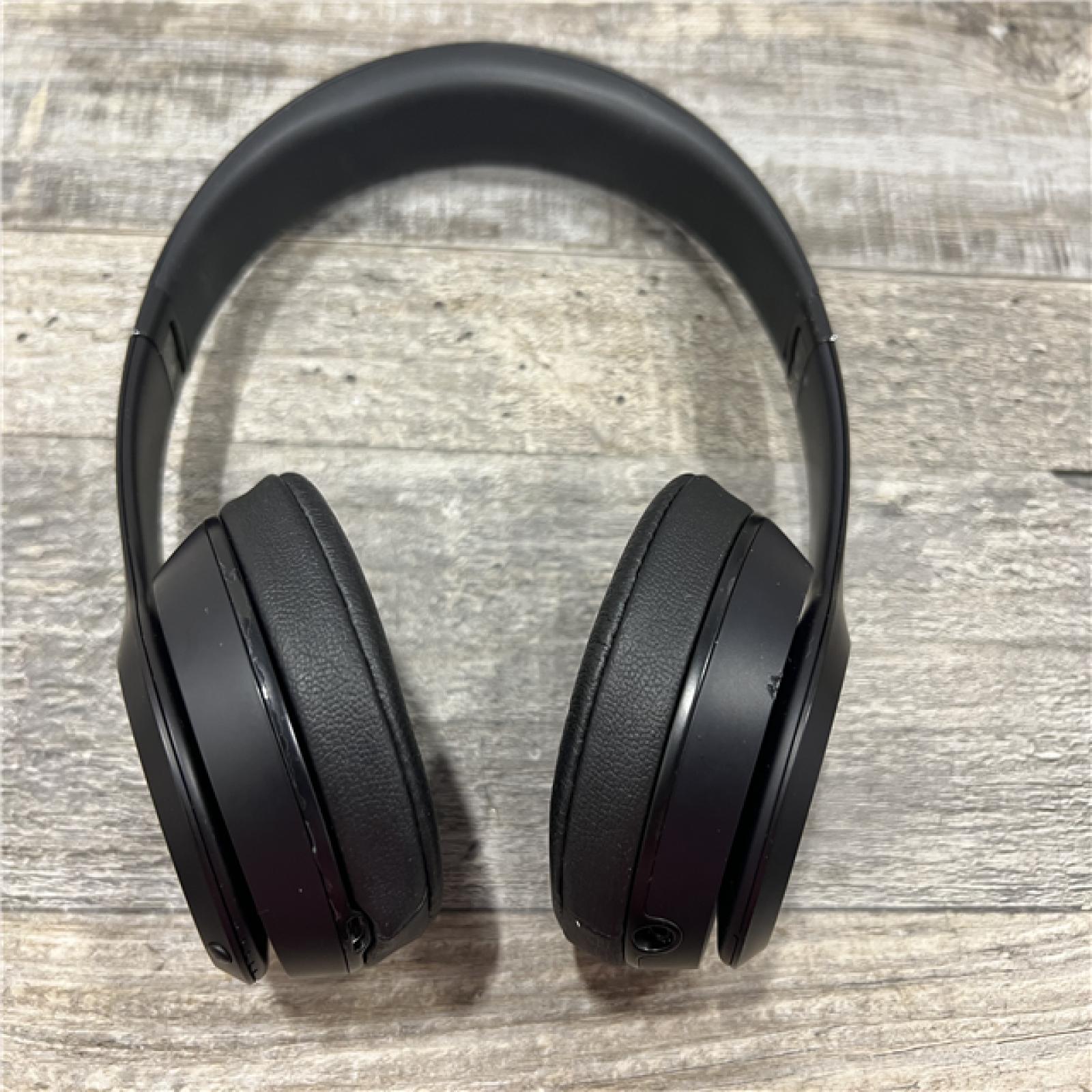 AS-IS Beats Solo3 Wireless On-Ear Headphones-BLACK MATTE