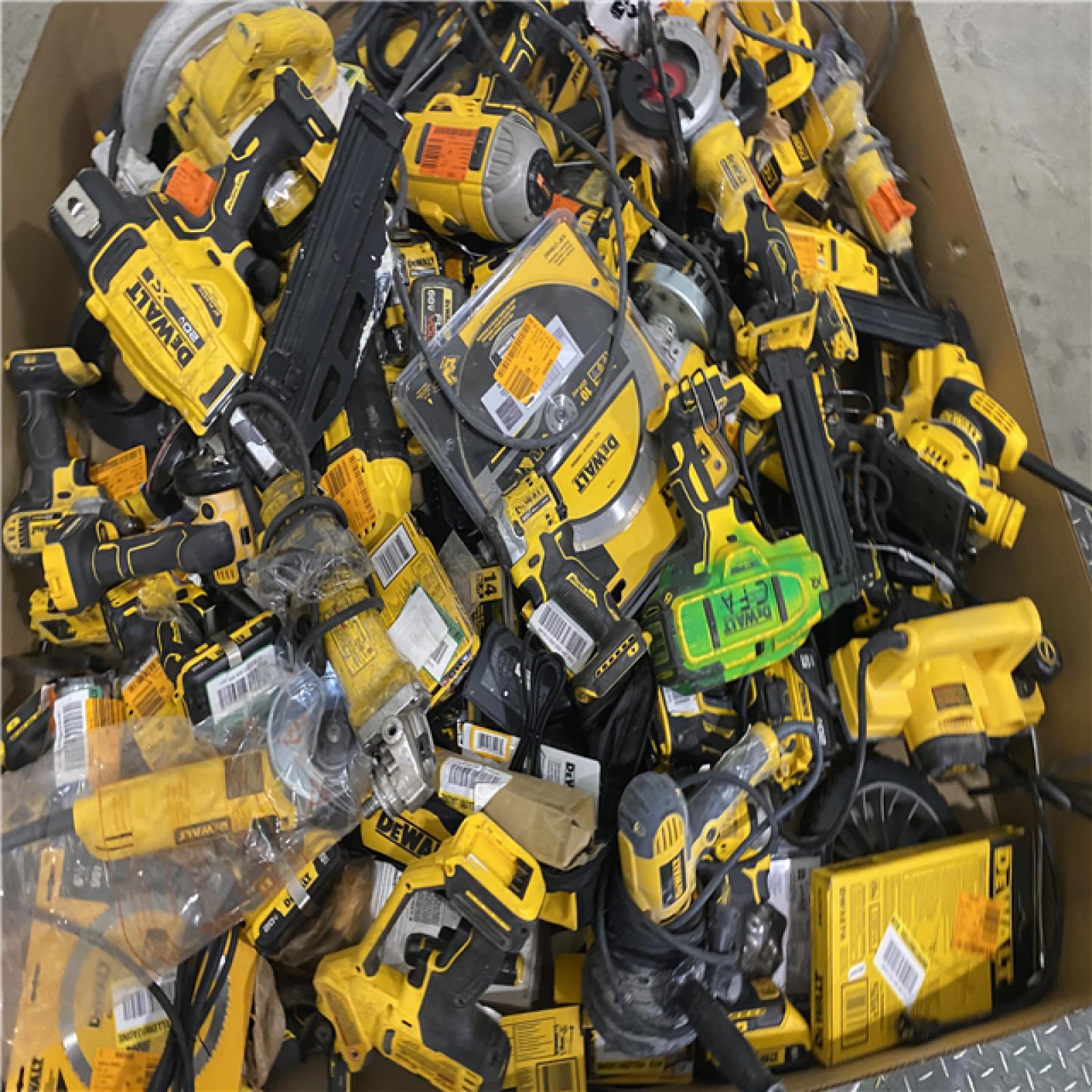 Dallas Location - As-Is DEWALT Tool Pallet