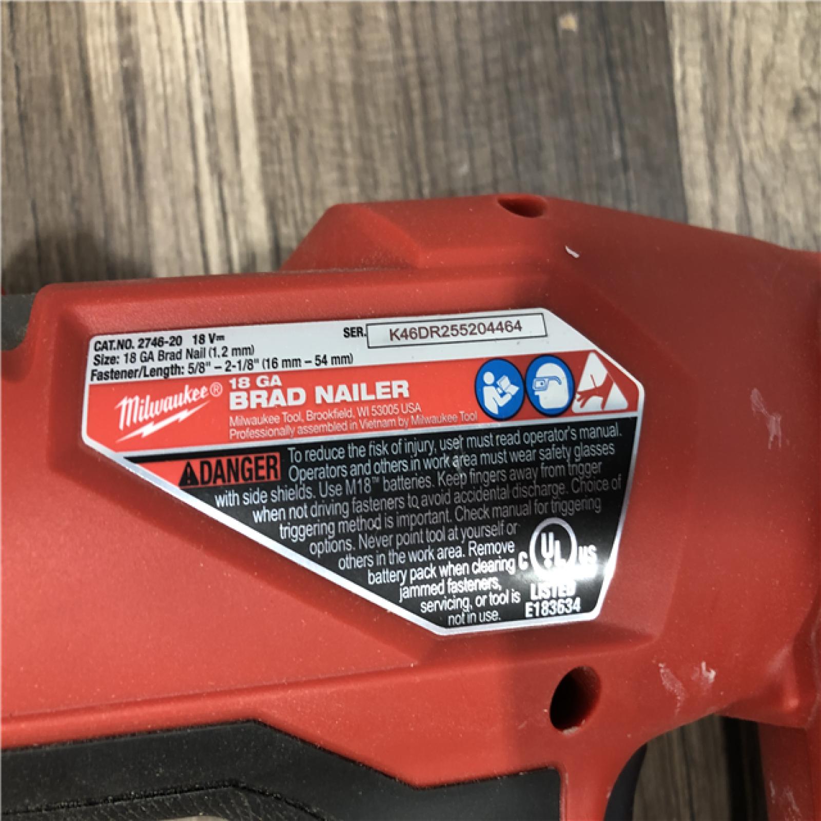 AS-IS Milwaukee FUEL 18-Volt Lithium-Ion Brushless Cordless Gen II 18-Gauge Brad Nailer (Tool-Only)