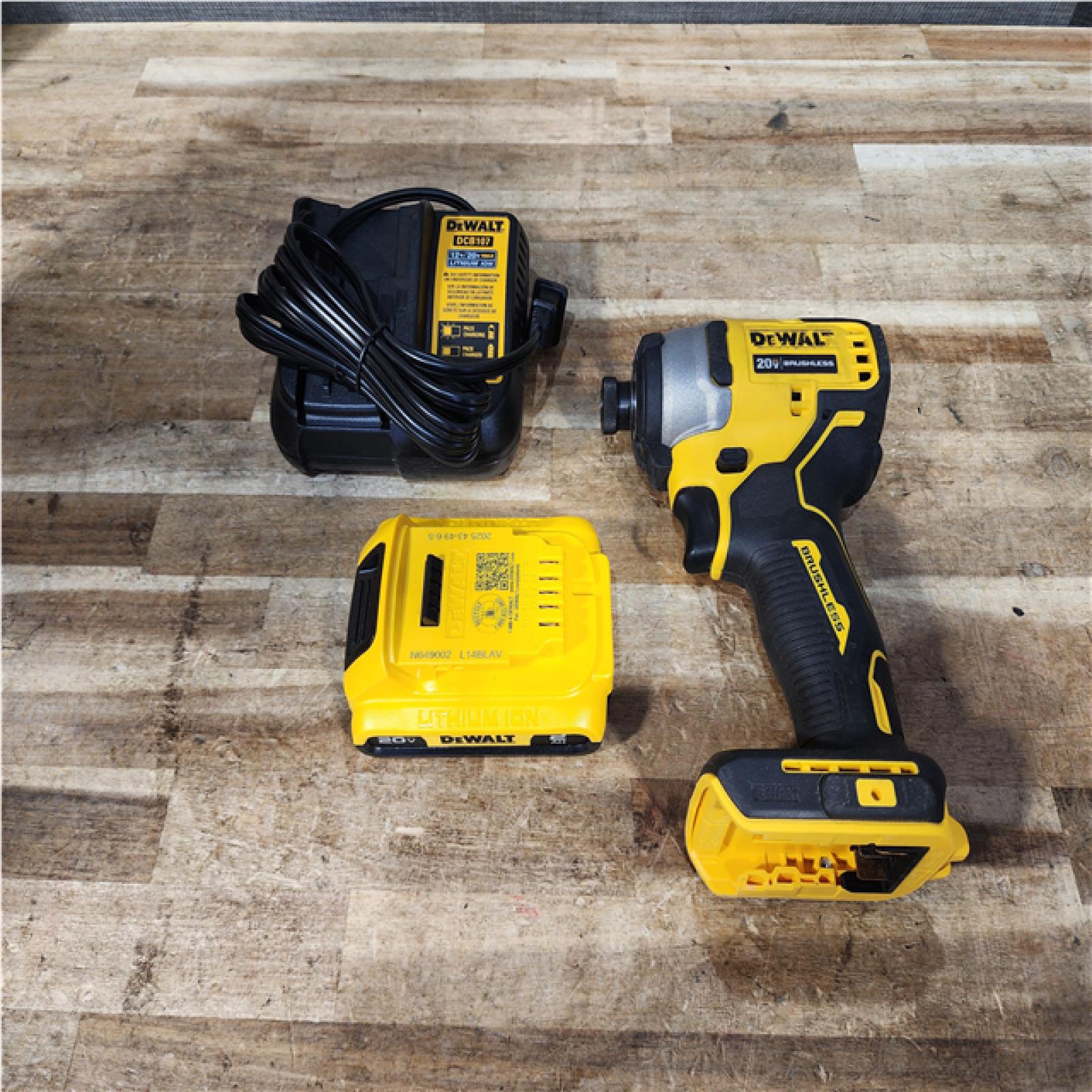 Houston Location AS-IS DEWALT Atomic 20V Max Lithium-Ion Brushless Cordless Compact 1/4 in. Impact Driver Kit
