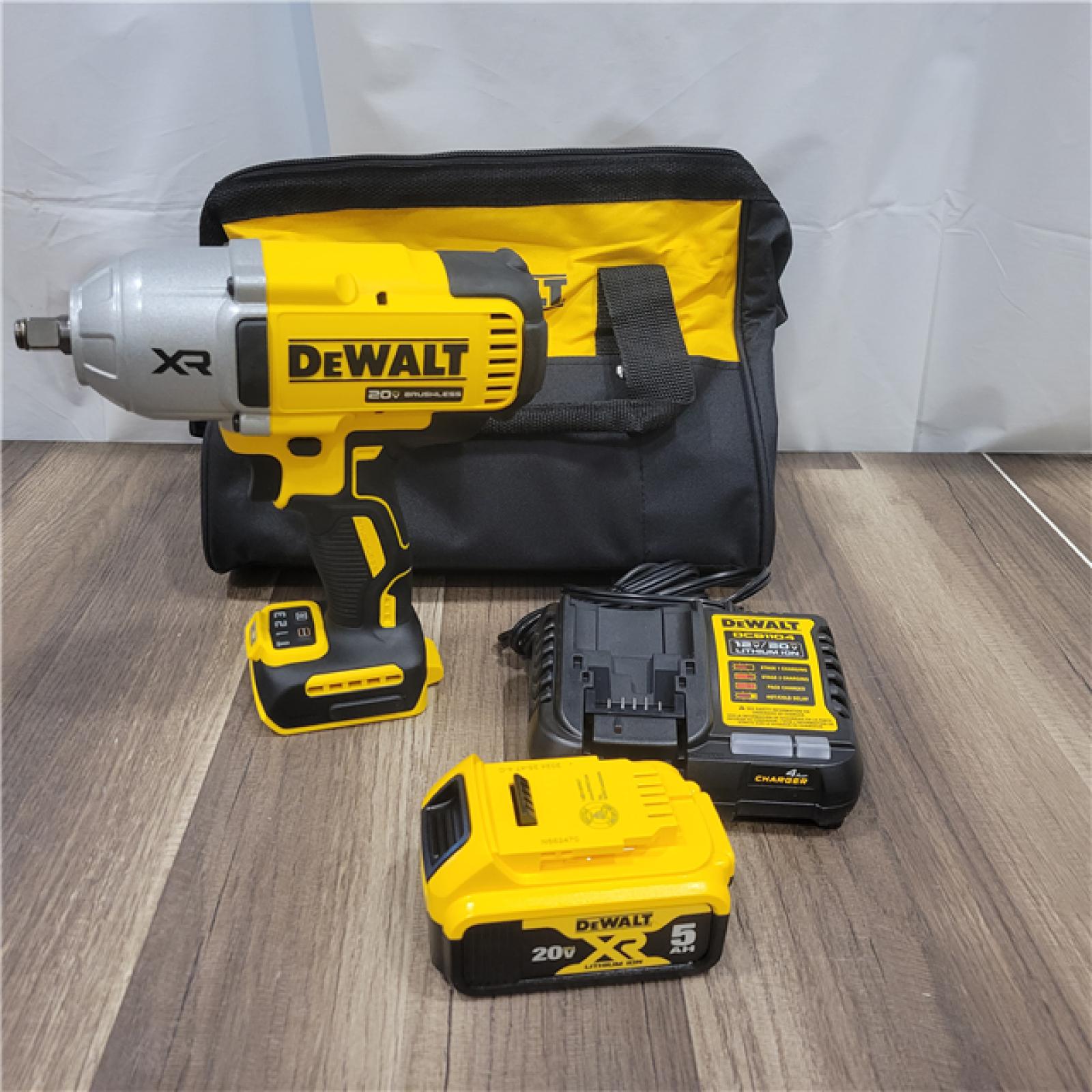 AS-IS DEWALT 20V MAX Lithium-Ion Cordless 1/2 in. Impact Wrench Kit