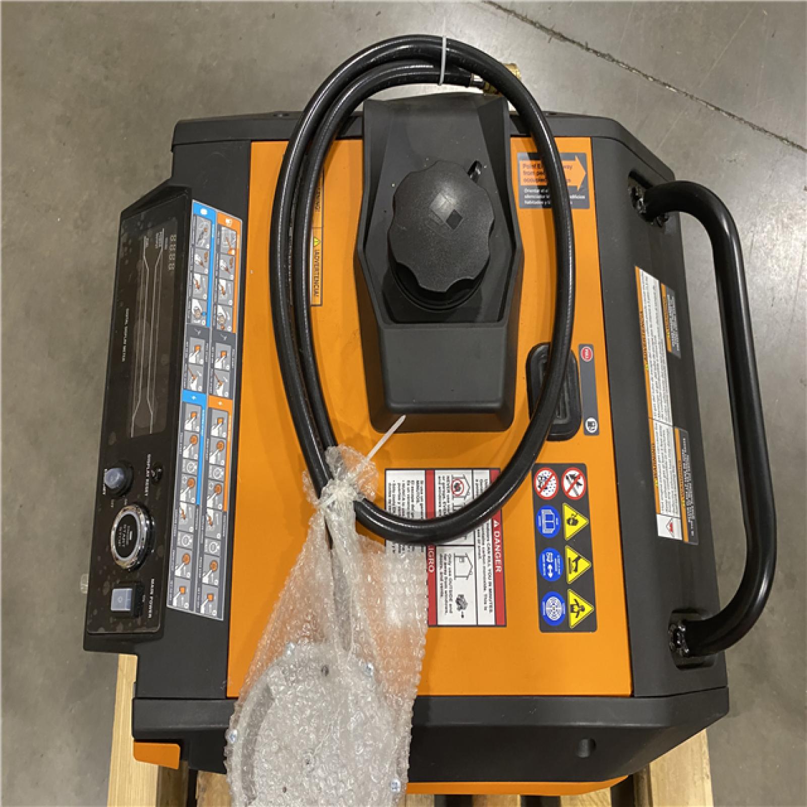 Dallas Location - As-Is Generac 3800/3000-Watt Dual Fuel Inveter Generator