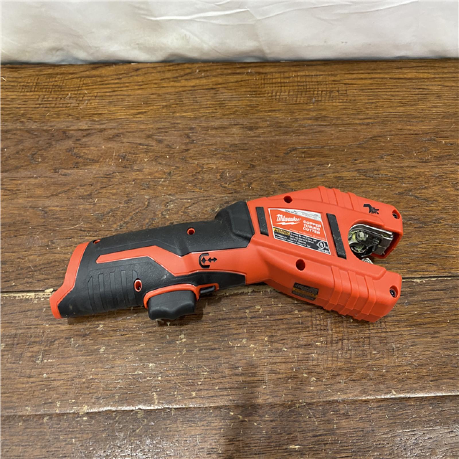 AS-IS M12 12V Lithium-Ion Cordless Copper Tubing Cutter (Tool-Only)