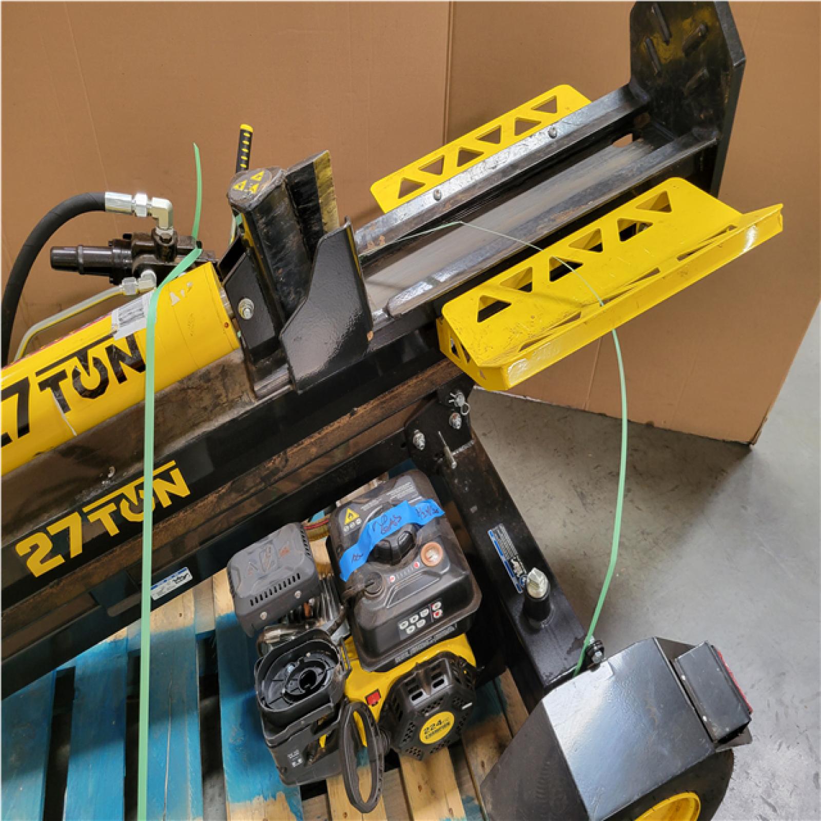CALIFORNIA AS-IS CHAMPION 27 TON LOG SPLITTER