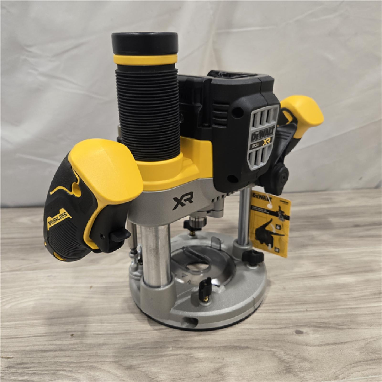 AS-IS Dewalt 20V MAX XR 2-1/4 Peak HP Cordless Plunge Router (Tool Only)