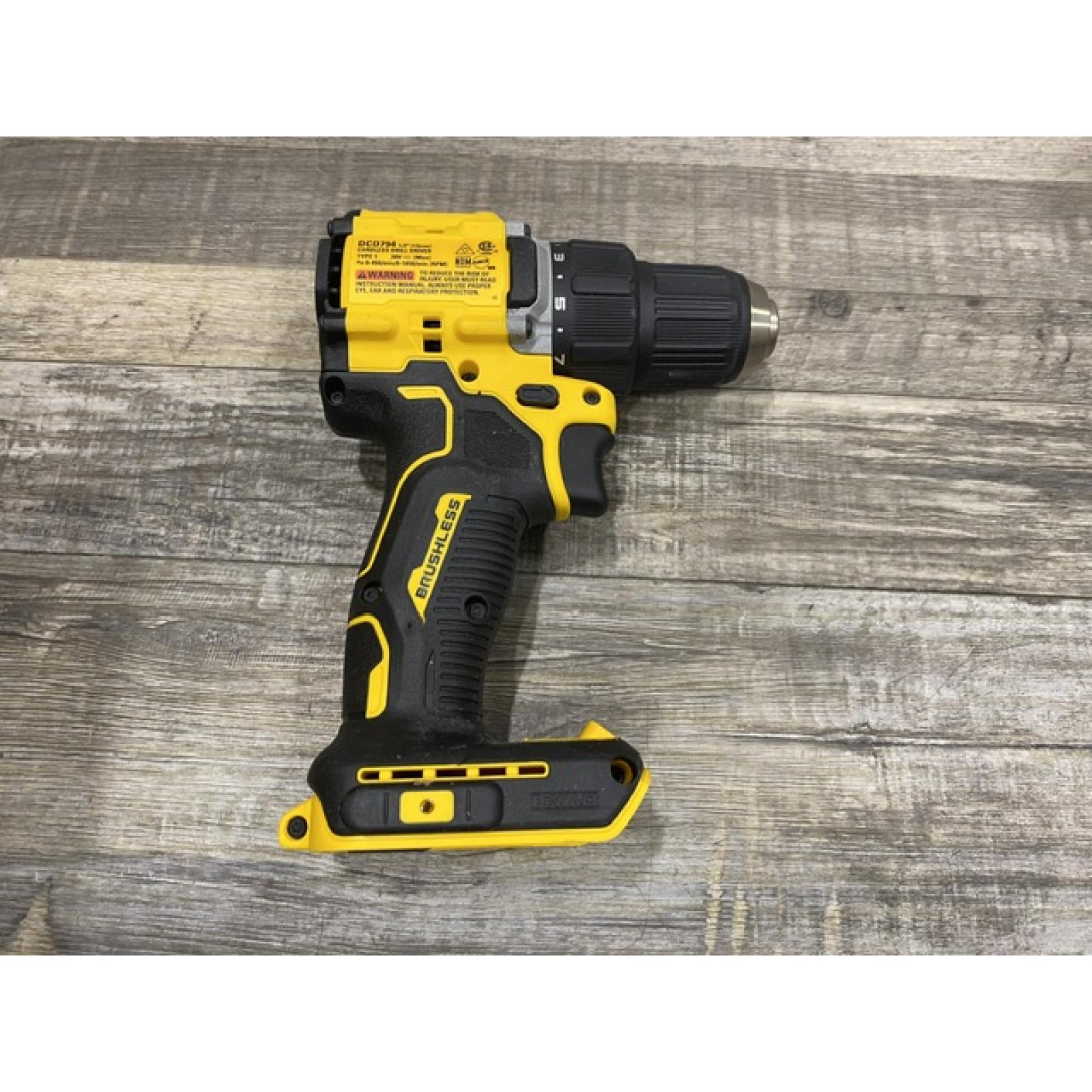 AS-IS DEWALT Atomic 20V Lithium-Ion Cordless Compact 1/2 in. Drill/Driver Kit