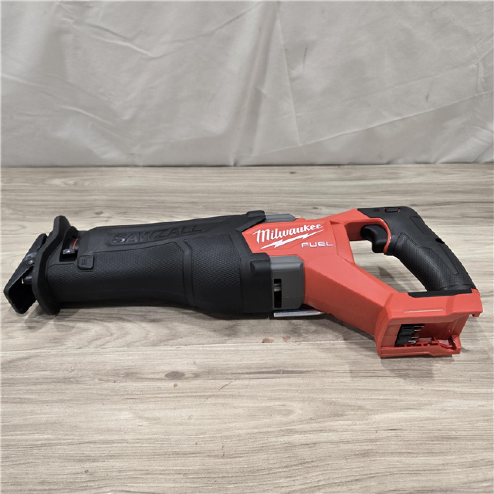 AS-IS Milwaukee M18 Fuel Sawzall Cordless Reciprocating Saw (TOOL ONLY)