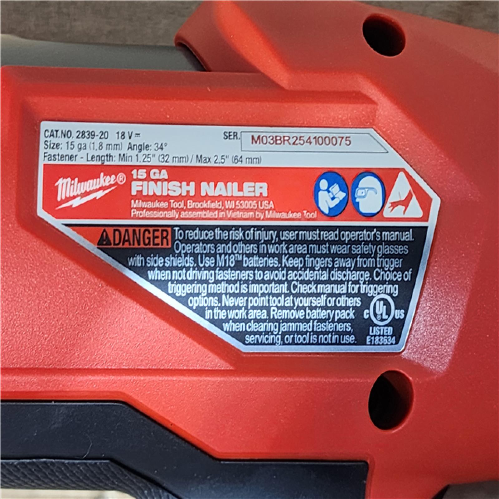 HOUSTON LOCATION - AS-IS (APPEARS LIKE NEW) Milwaukee  FUEL 18-Volt Lithium-Ion Brushless Cordless Gen II 15-Gauge Angled Finish Nailer (Tool-Only)