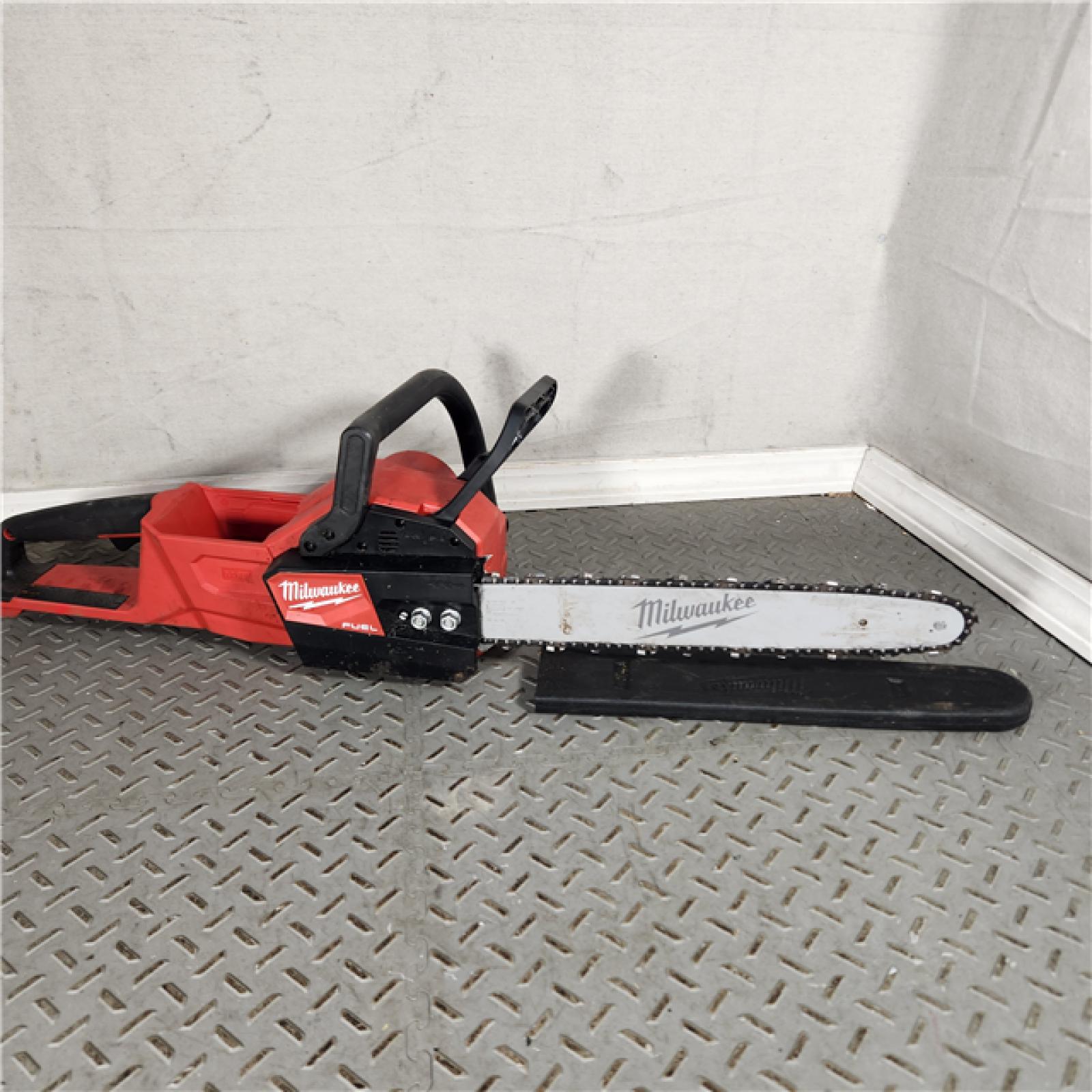Houston location - AS-IS Milwaukee M18 FUEL 16 Chainsaw TOOL-ONLY