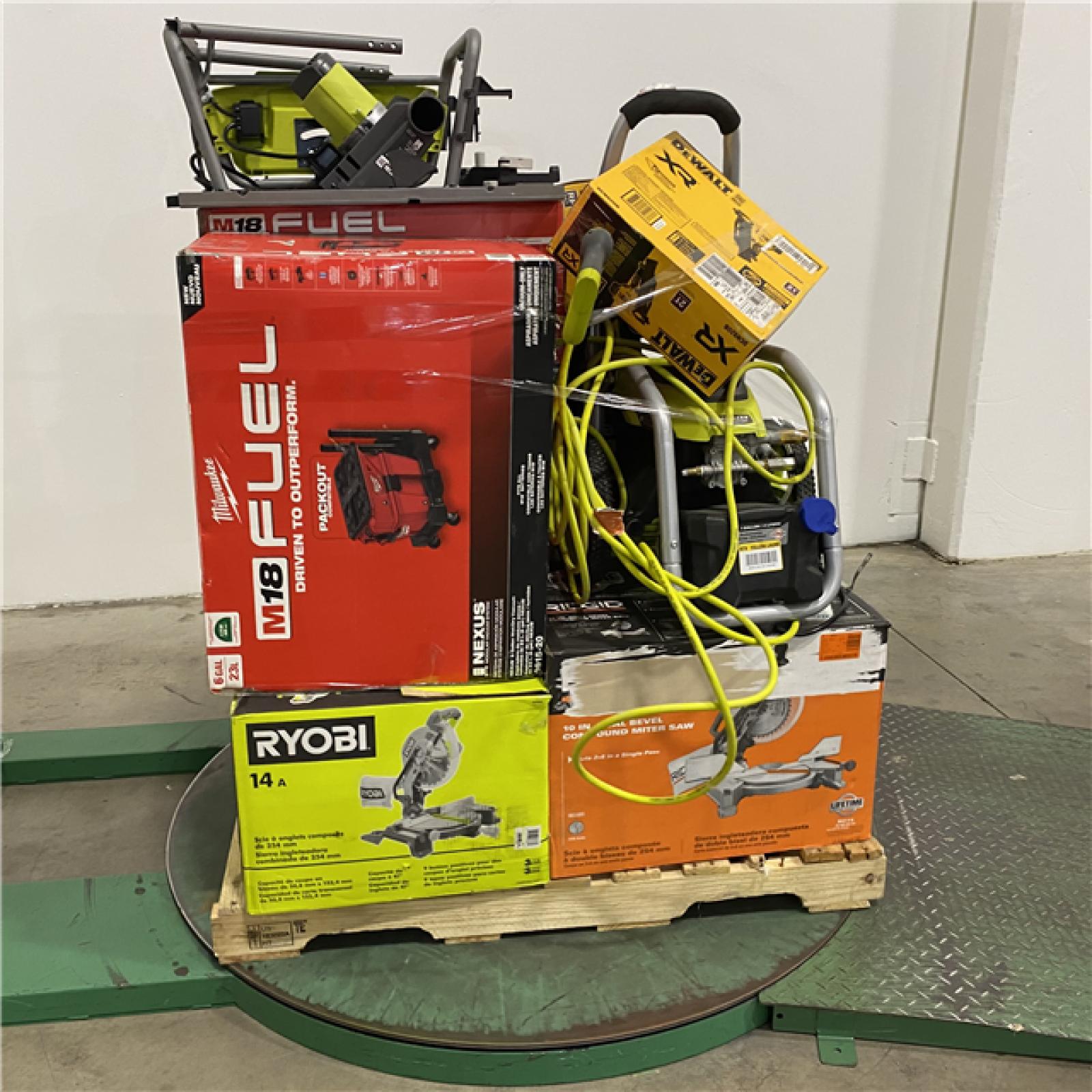 Dallas Location - As-Is Tool Pallet