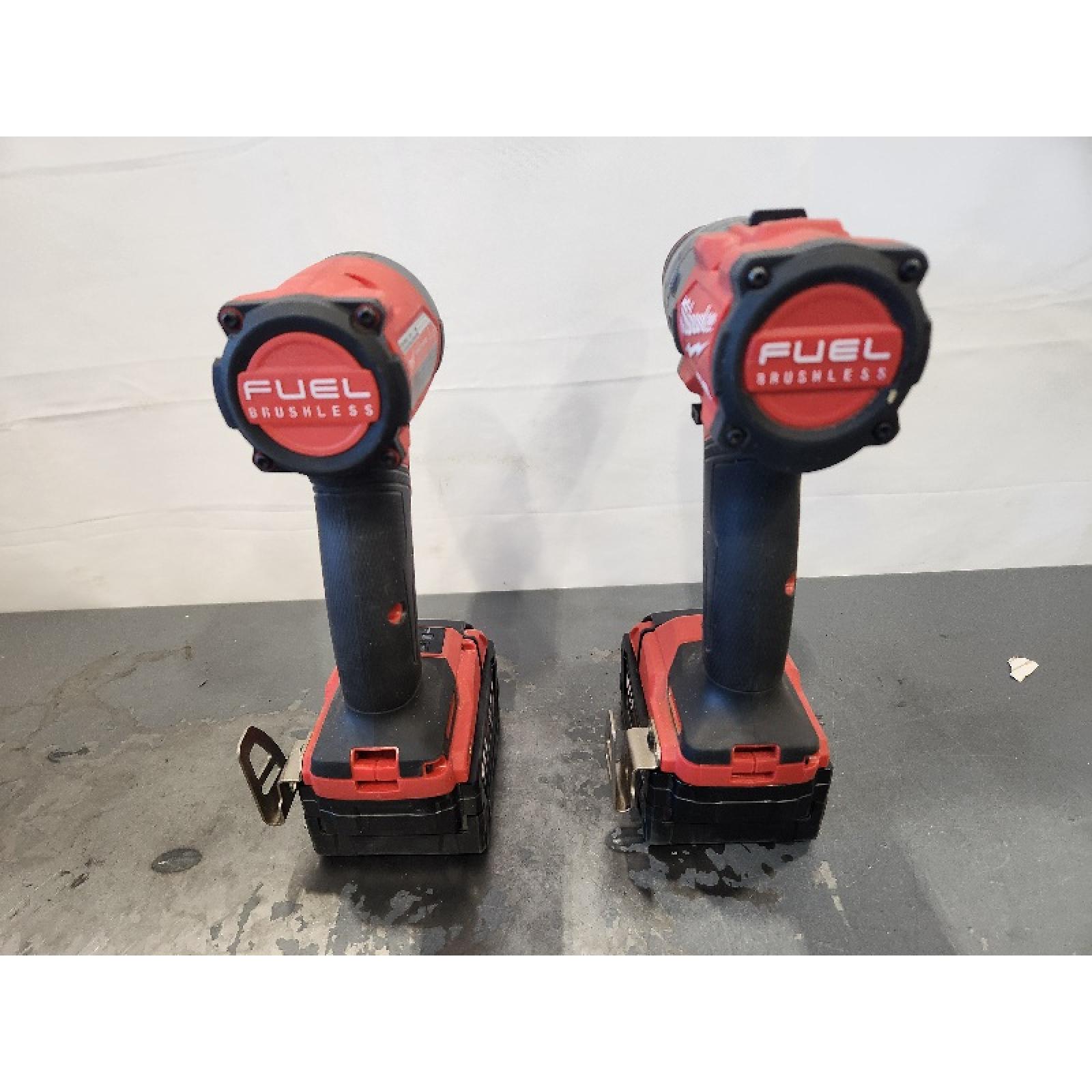 AS-IS- MILWAUKEE FUEL 18V Lithium-Ion Brushless Cordless Hammer Drill and Impact Driver Combo Kit