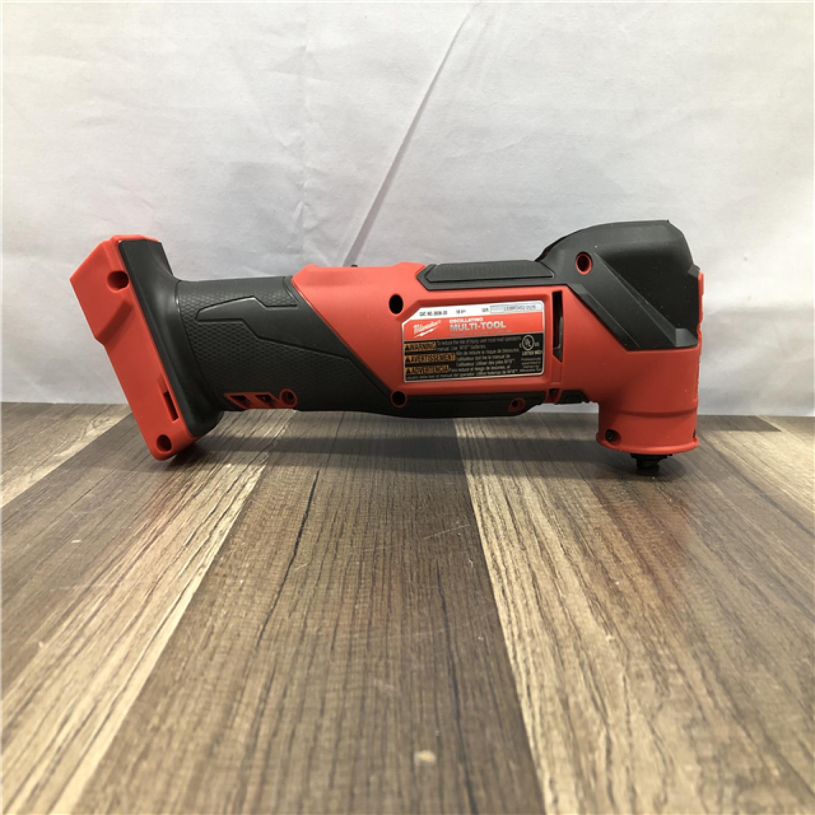AS-IS Milwaukee  FUEL 18V Lithium-Ion Cordless Brushless Oscillating Multi-Tool (Tool-Only)