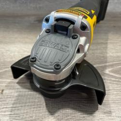 AS-IS DEWALT 20V XR Cordless 4-1/2. in. to 5 in. Variable Speed Angle Grinder (Tool Only)