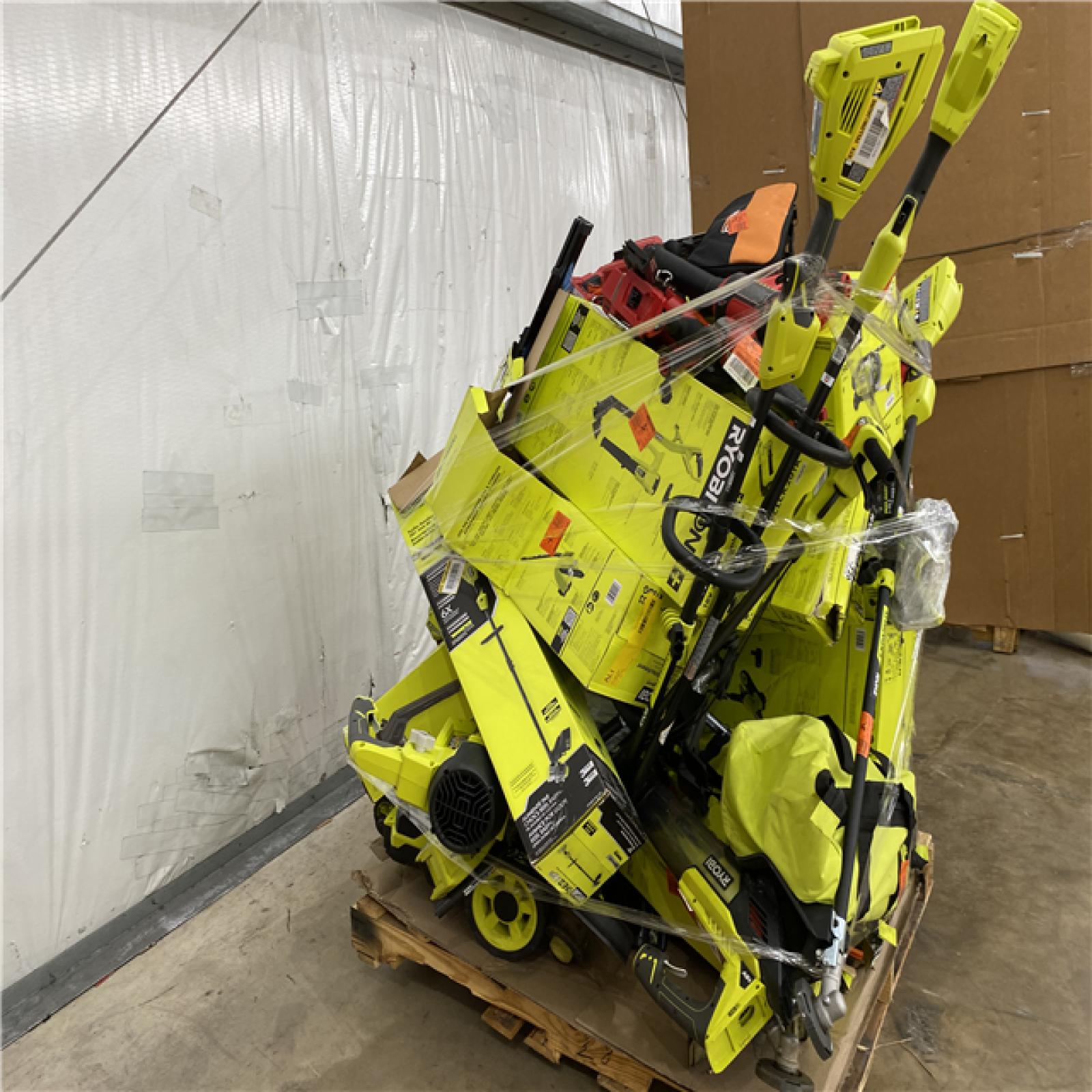 Houston Location AS IS - Tool Pallet