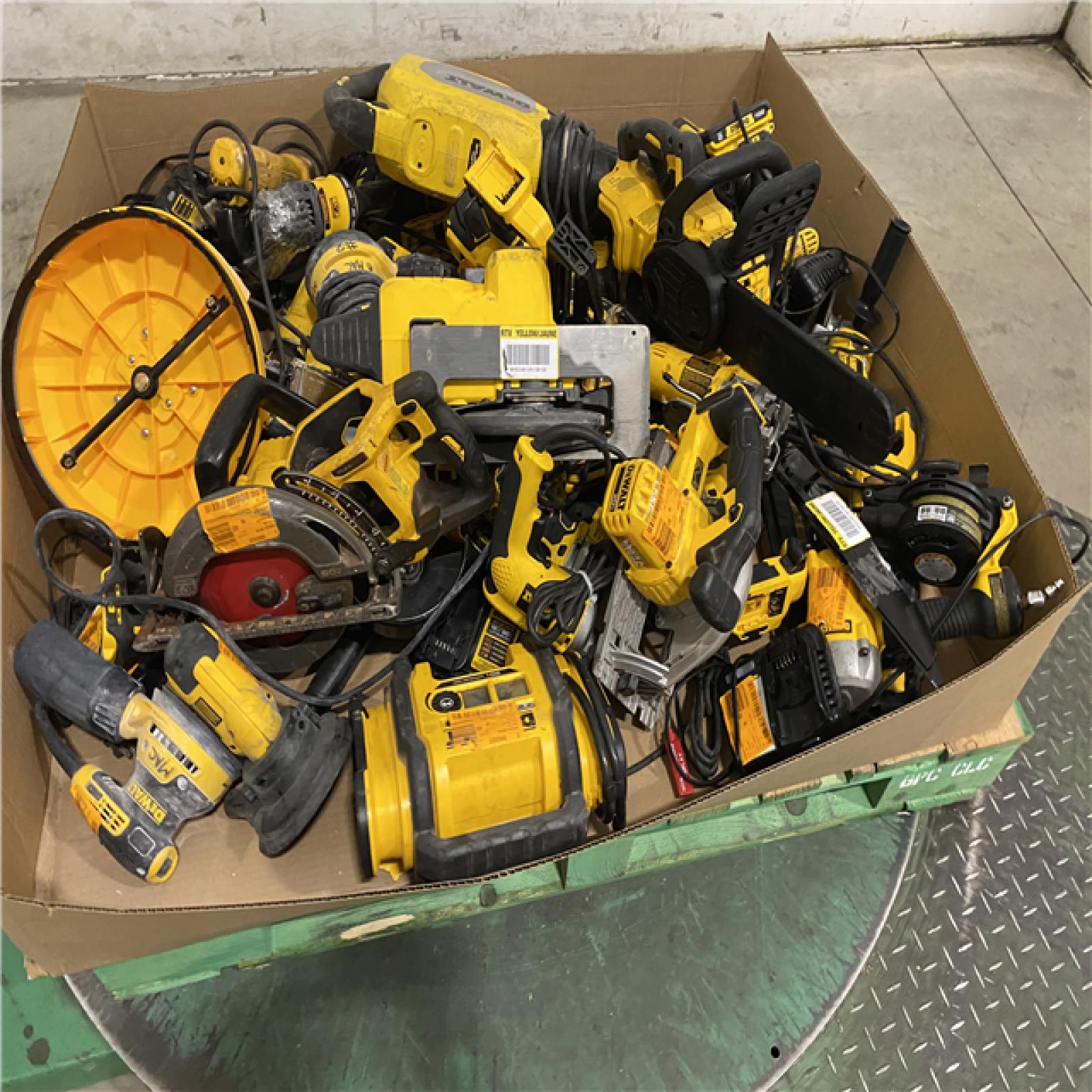 Dallas Location - As-Is DEWALT Tool Pallet