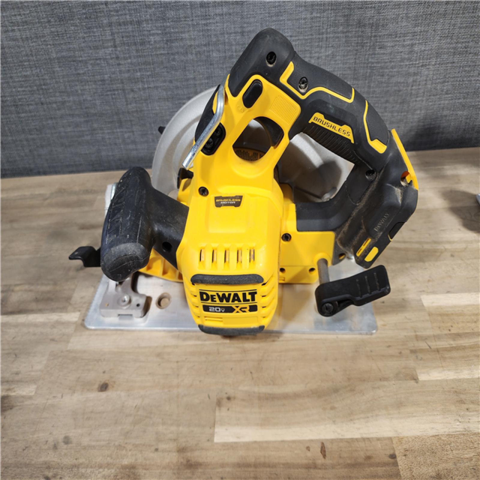HOUSTON LOCATION - AS-IS DEWALT 2 TOOL COMBO