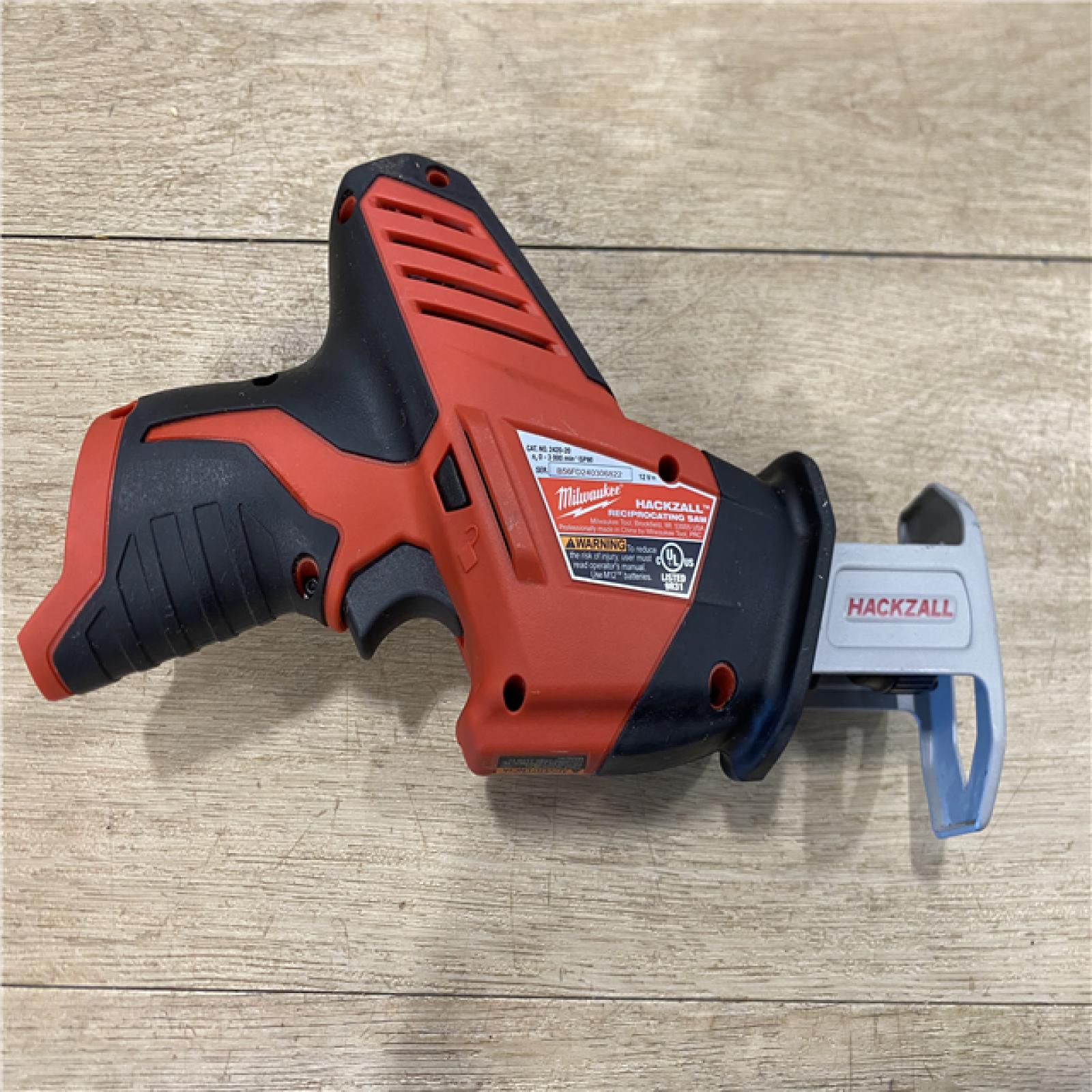 AS-IS Milwaukee 12V Lithium-Ion HACKZALL Cordless Reciprocating Saw Kit