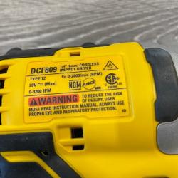 AS-IS DEWALT Atomic 20V Max Lithium-Ion Brushless Cordless Compact 1/4 in. Impact Driver Kit
