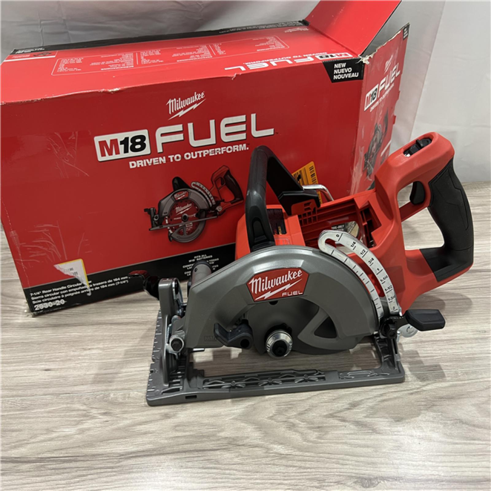 AS-IS Milwaukee FUEL 18V Lithium-Ion Cordless 7-1/4 in. Rear Handle Circular Saw (Tool-Only)
