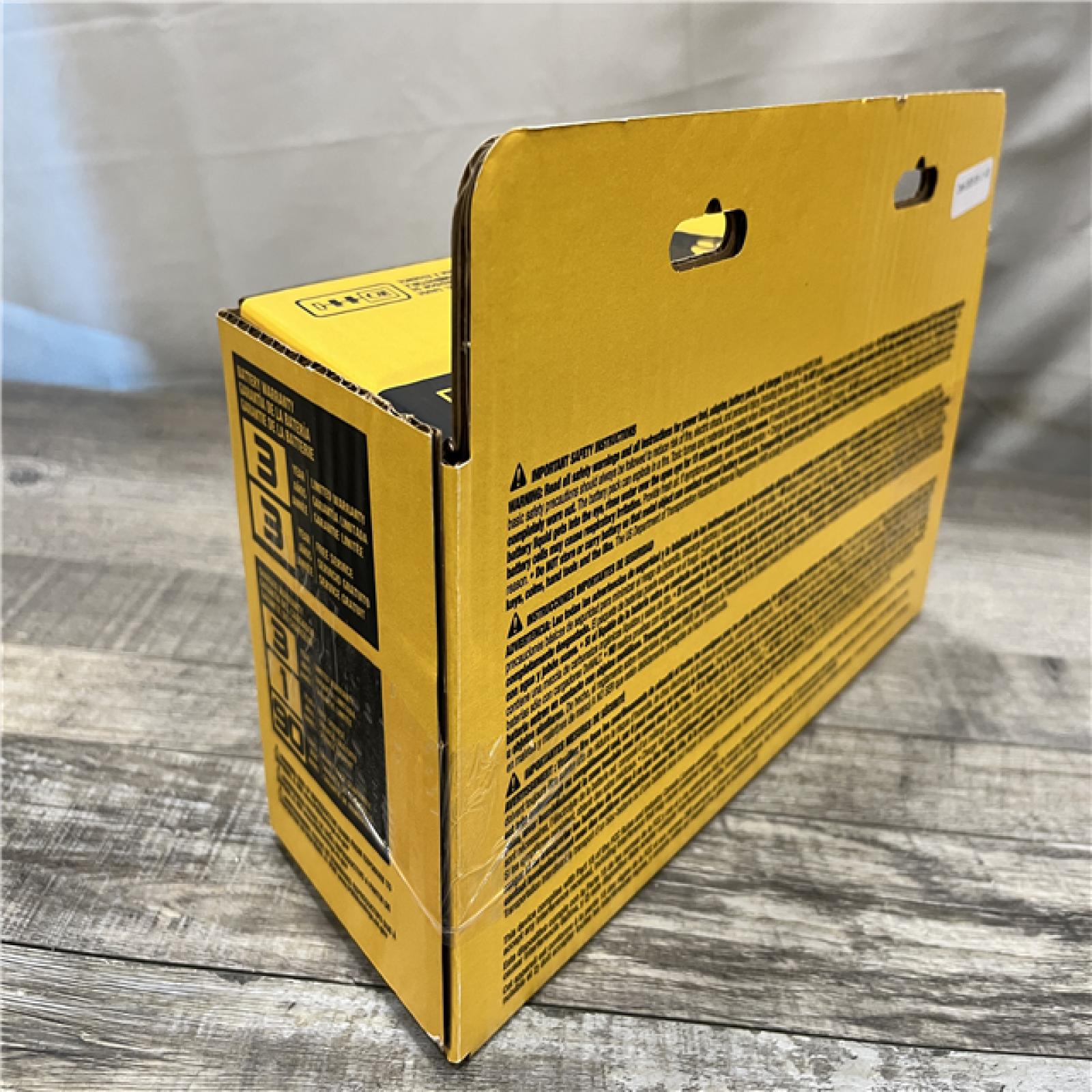NEW -  DEWALT 20V MAX Lithium-Ion Battery Kit with 5.0Ah and 2.0Ah Battery and Charger