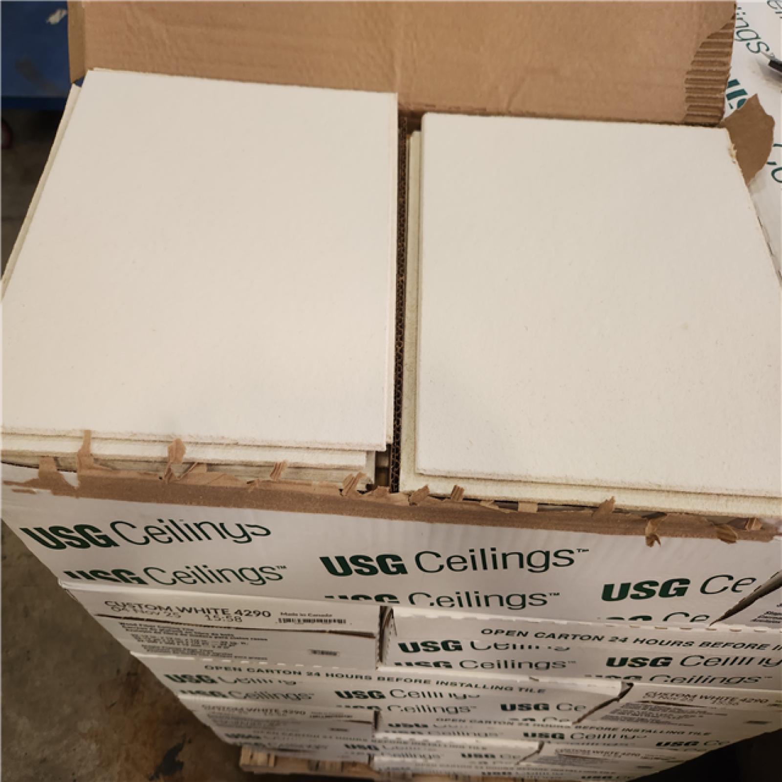 Phoenix NEW USG Ceiling Wood Fiber Ceiling Tile White (1 152 sq. ft/ 36 Cases)