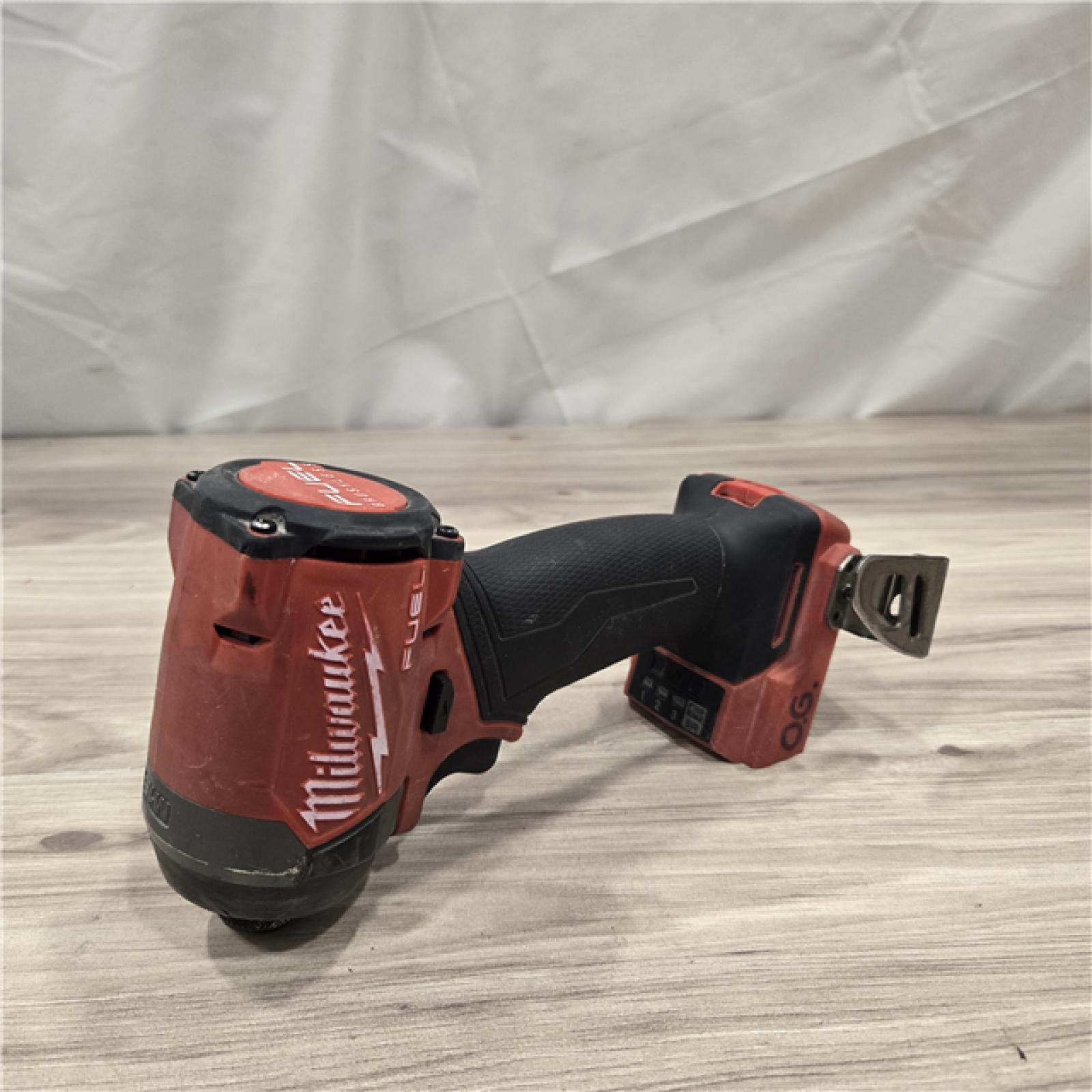 AS-IS Milwaukee 2953-20 18V Cordless 1/4 Hex Impact Driver (Tool-Only)