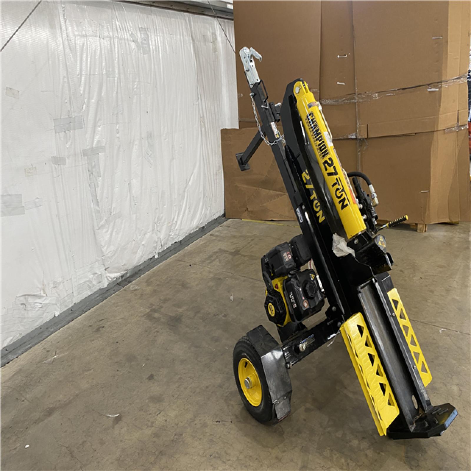 Houston Location AS IS - Champion 27 Ton Log Splitter
