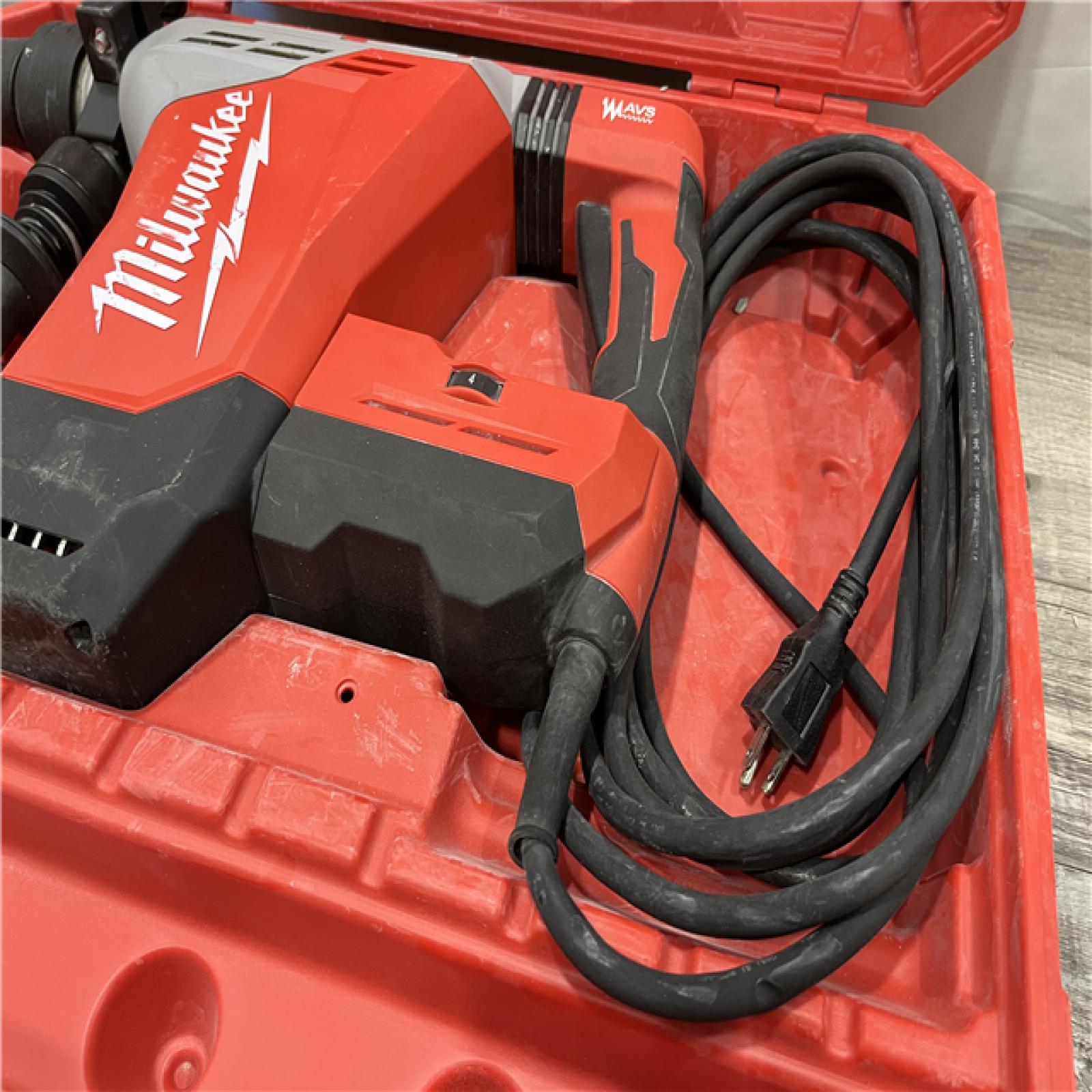 AS-IS Milwaukee 1-3/4 in. SDS-MAX Rotary Hammer