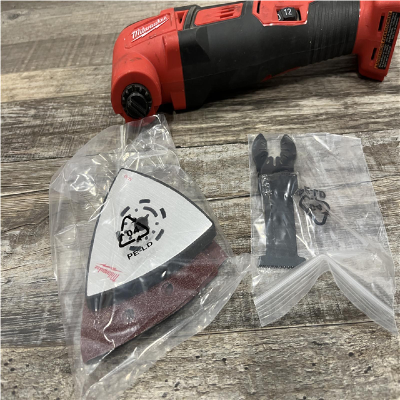 AS-IS Milwaukee 18V Lithium-Ion Cordless Oscillating Multi-Tool (Tool-Only)