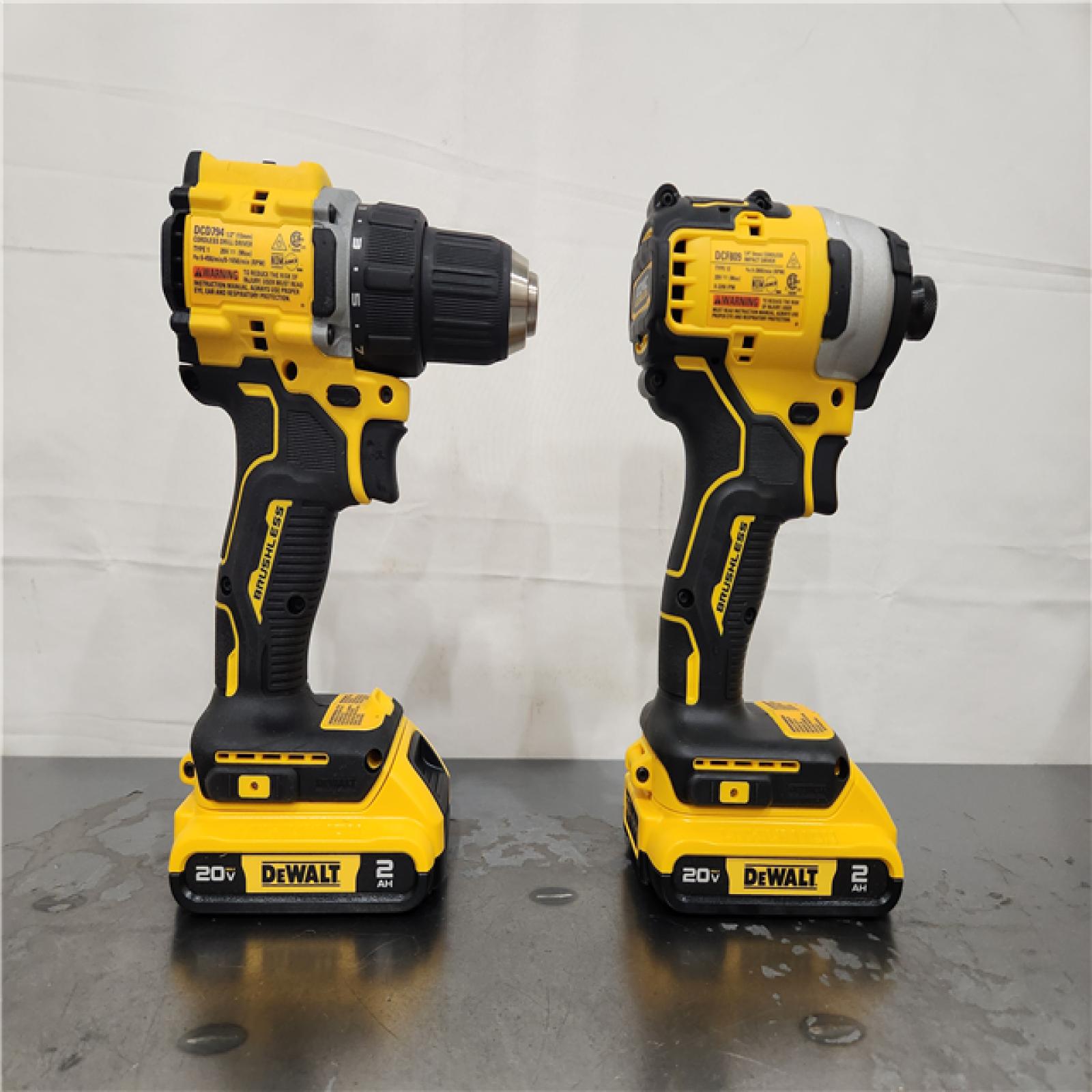 AS-IS- DEWALT ATOMIC 20-Volt MAX Lithium-Ion Cordless Combo Kit