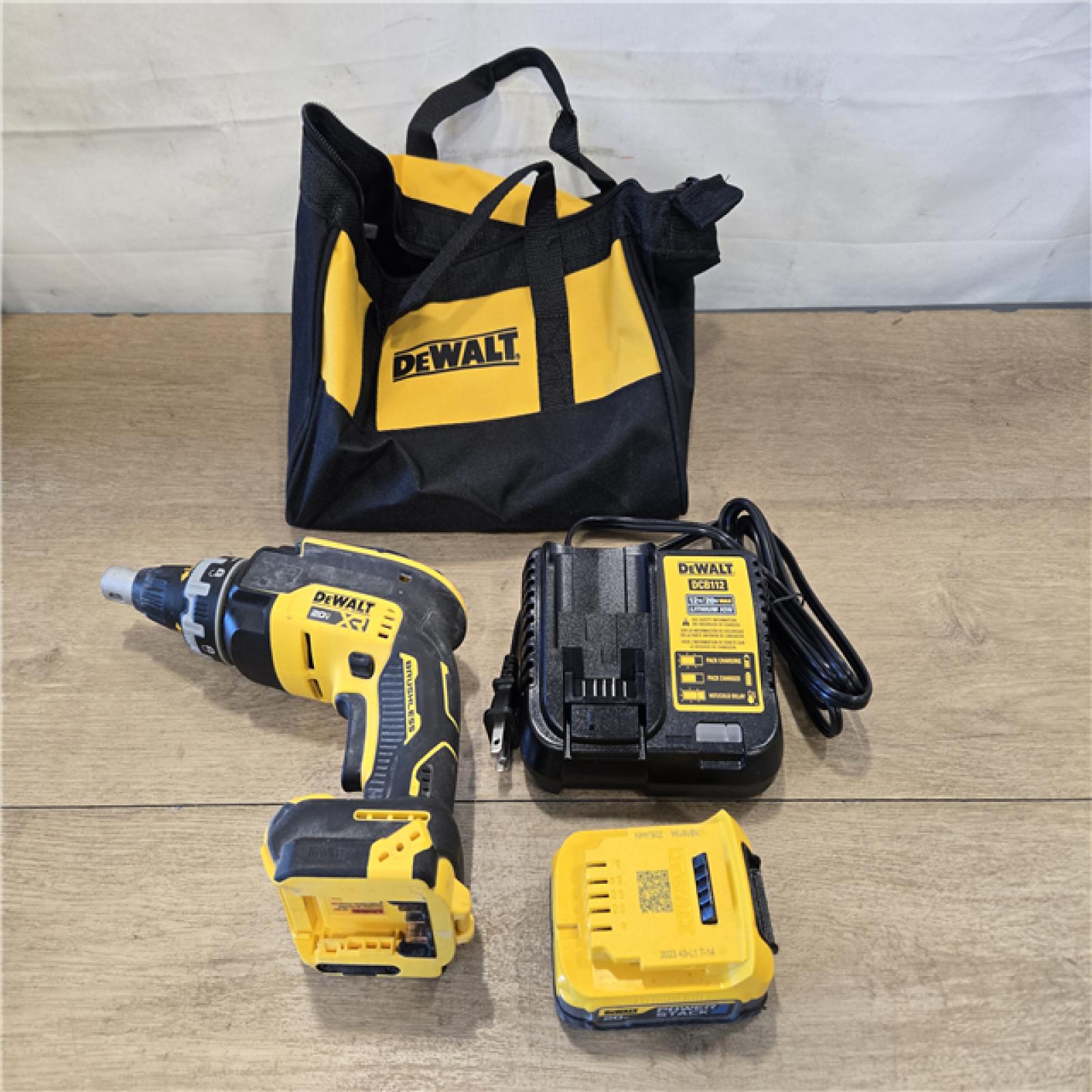 AS-IS DEWALT 20V MAX Cordless Screw Gun Kit