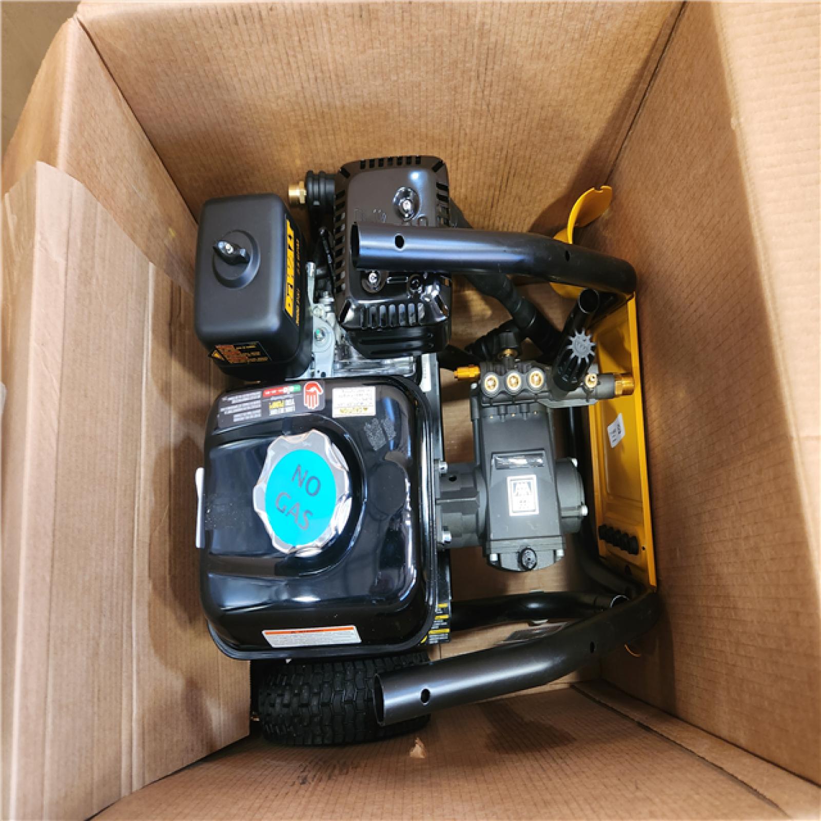 Phoenix NEW DEWALT 3600 PSI 2.5 GPM Cold Water Gas Professional Pressure Washer with HONDA GX200 Engine