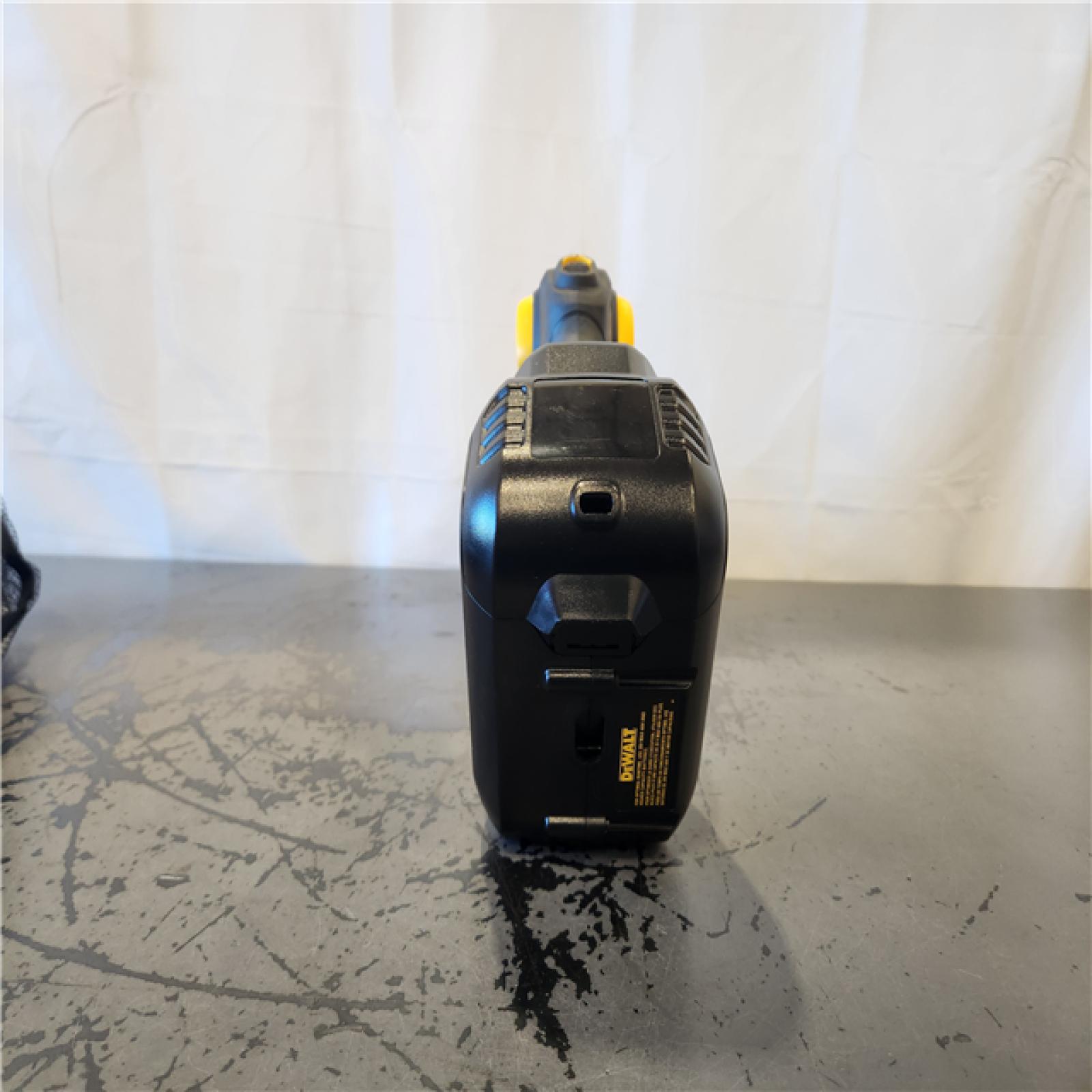 AS-IS - Dewalt 20V 550 PSI 1 GPM Cordless Power Cleaner (Tool-Only) DCPW550B