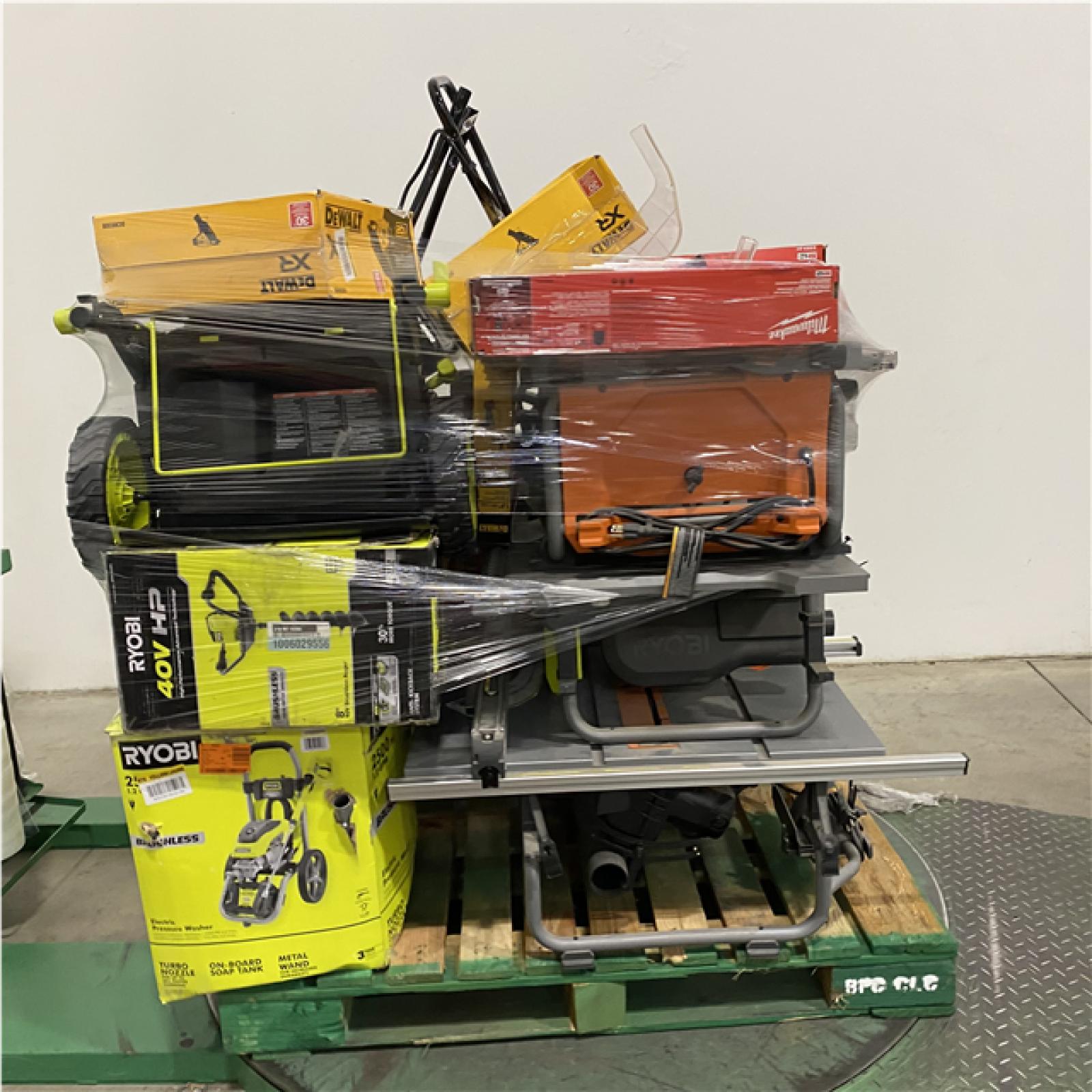 Dallas Location - As-Is Tool Pallet