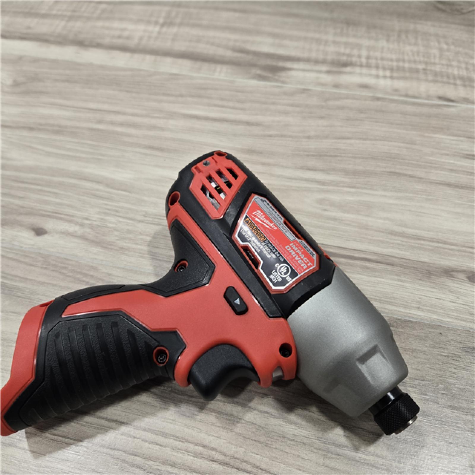 LIKE NEW! -  Milwaukee M12 12VCordless Drill Driver/Impact Driver Combo Kit