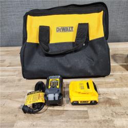 HOUSTON LOCATION - AS-IS DEWALT 20V MAX XR Lithium-Ion Cordless 2-1/2 in. 15-Gauge Finish Nailer Kit