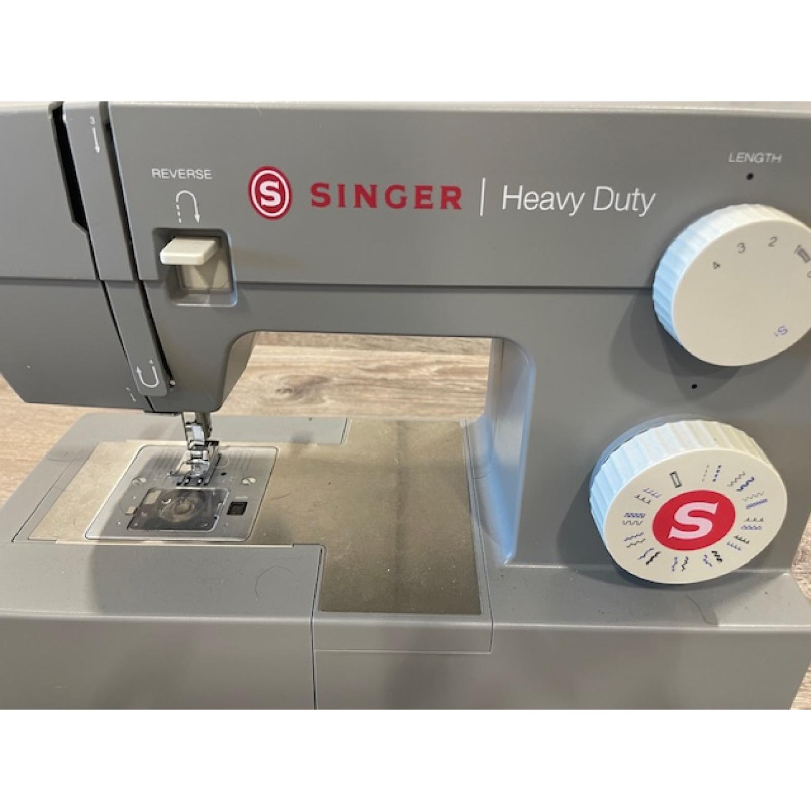 AS-IS SINGER Heavy Duty 44S Sewing Machine