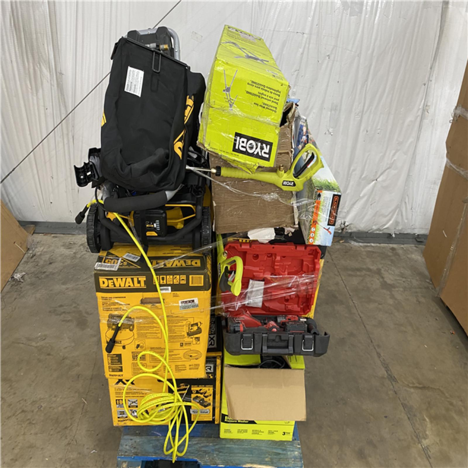 Houston Location AS IS - Tool Pallet